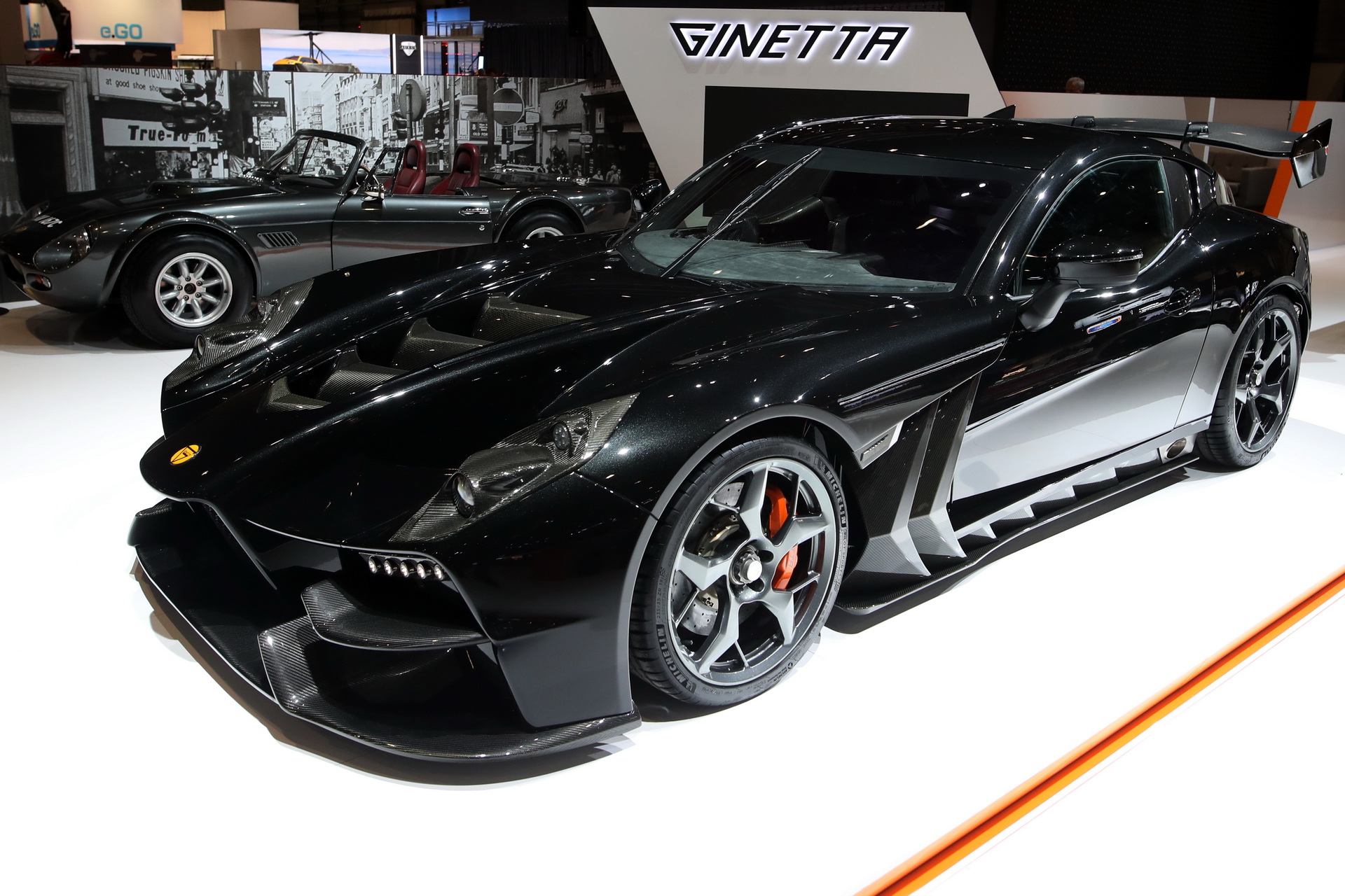 New Ginetta Akula Supercar Reaches 200MPH, Costs $446,000 | Carscoops, image size:1920x1280