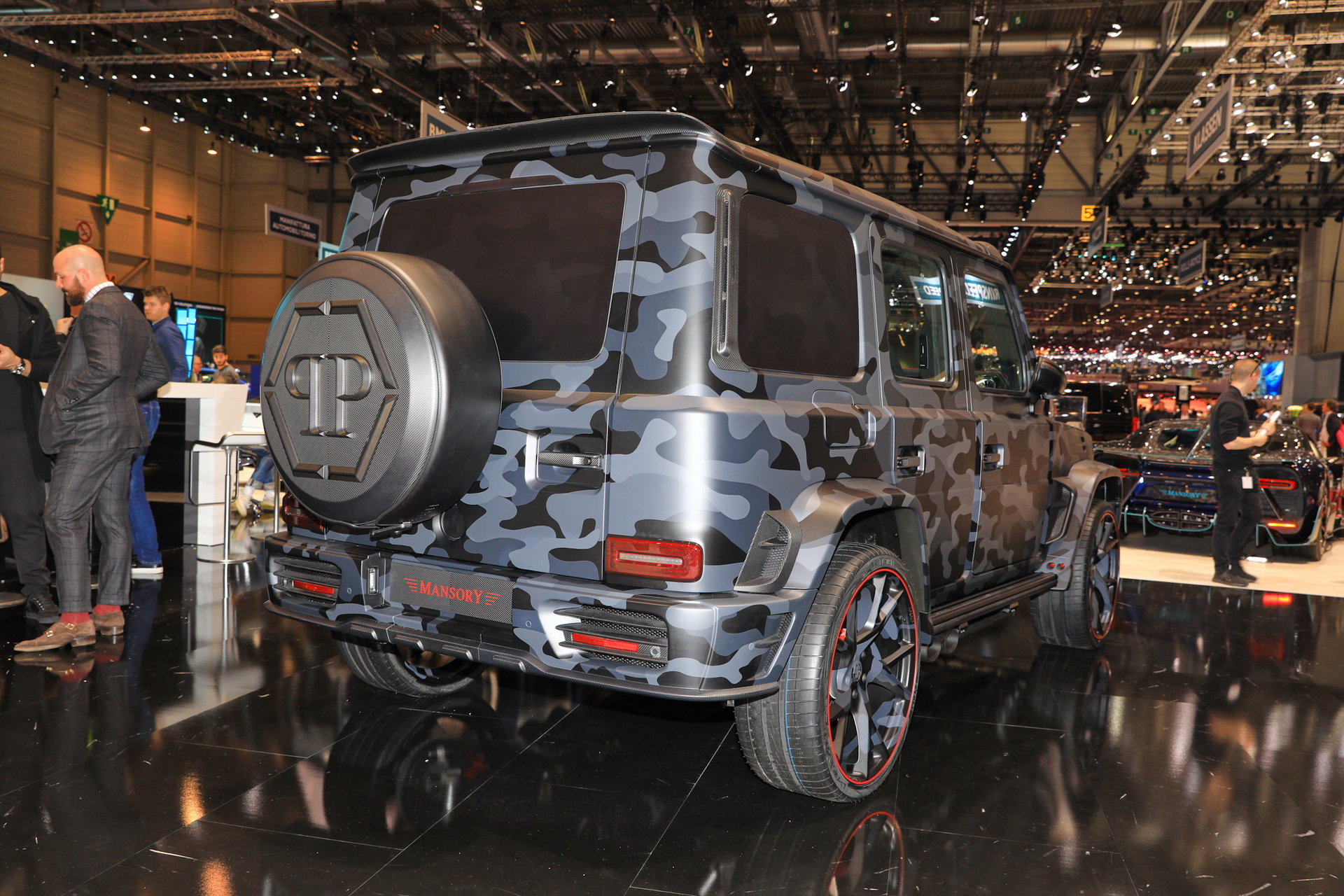 mansory star trooper g-class livepics 4 Mansory Star Trooper Is A Philipp Plein-Designed $655k G-Class