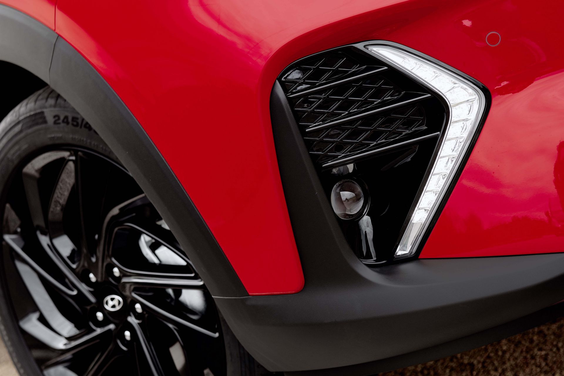 Hyundai-Tucson-N-Line-28 Hyundai Tucson N Line Wants You To Sit Up And Take Notice