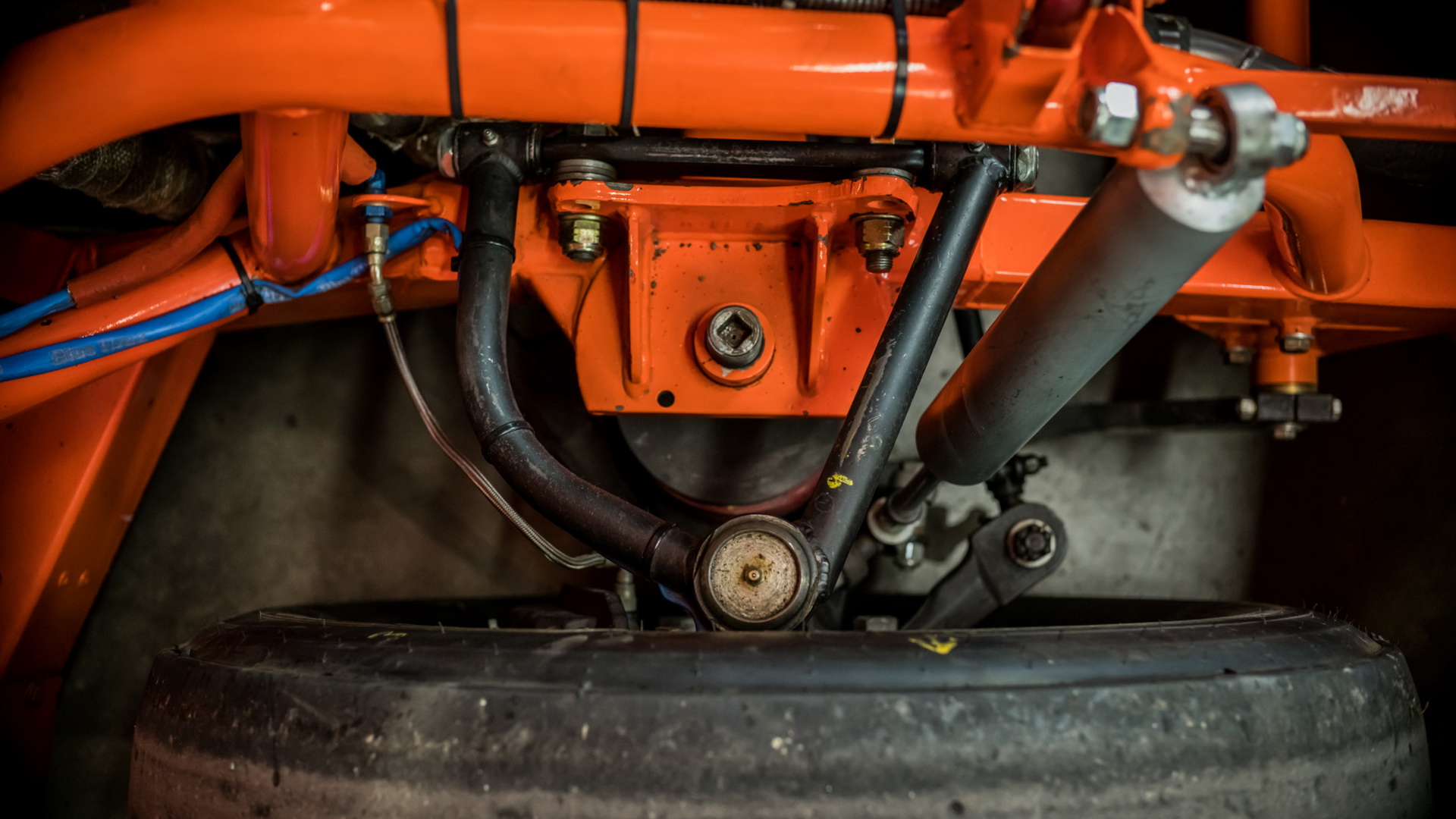 chrysler lebaron race car bat 76 This 1984 Chrysler LeBaron Once Did 224 MPH – And Right Now It’s Dirt Cheap