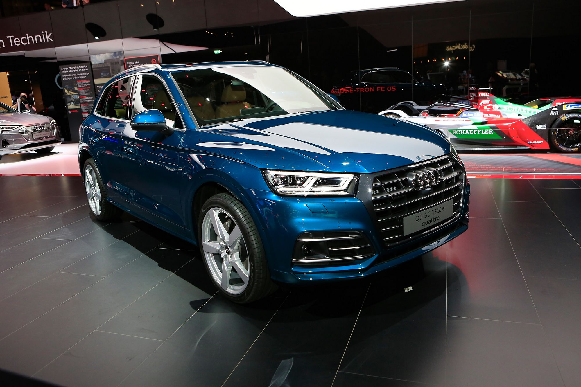 Audi-Hybrids-Geneva-31 Audi A6, A7, A8, And Q5 Bring TFSIe Plug-In Power To Geneva