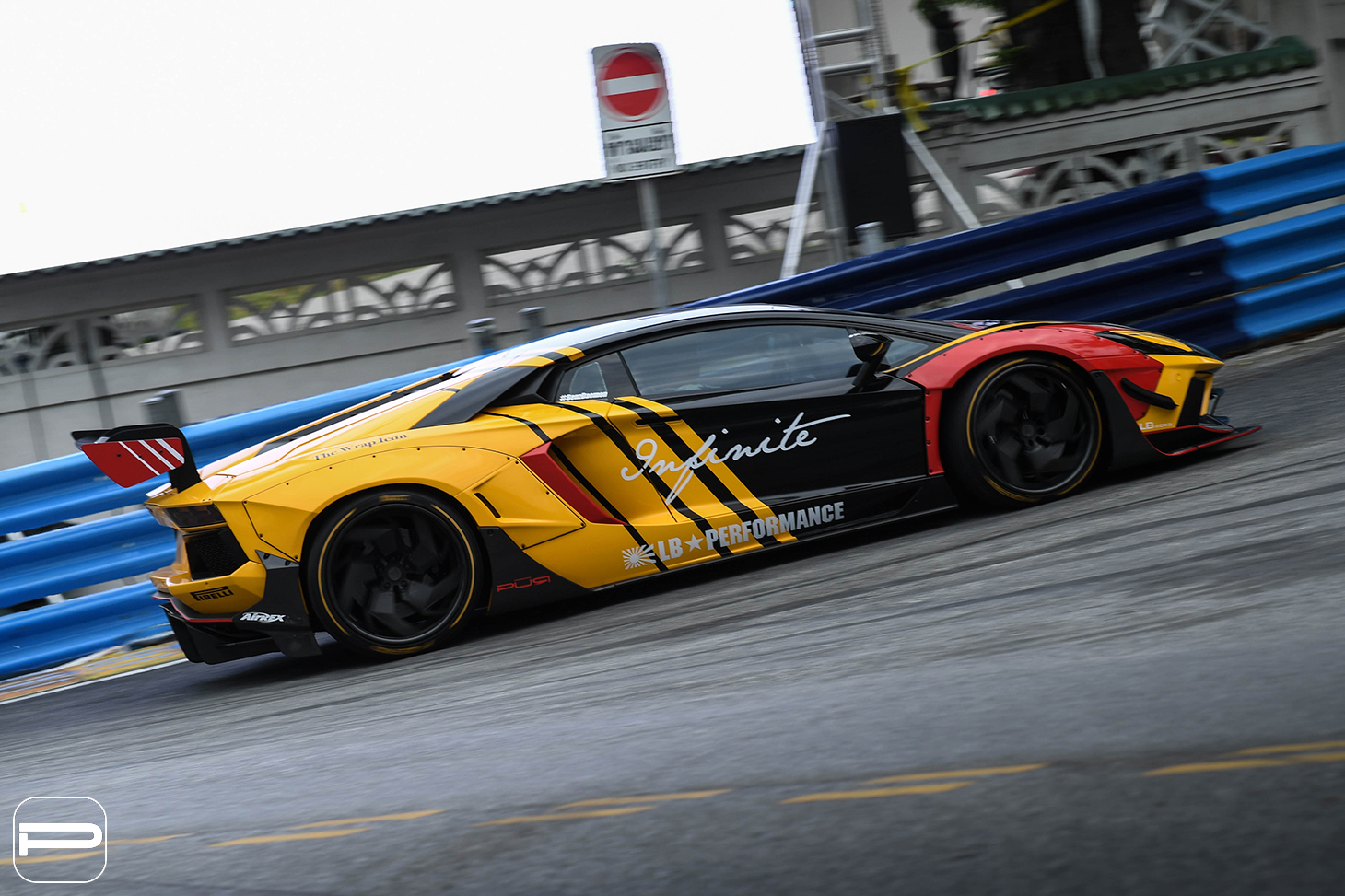 lamborghini aventador tuning liberty walk pur wheels 2 Liberty Walk-Bodied Lamborghini Aventador Wants To Look Like A Racer