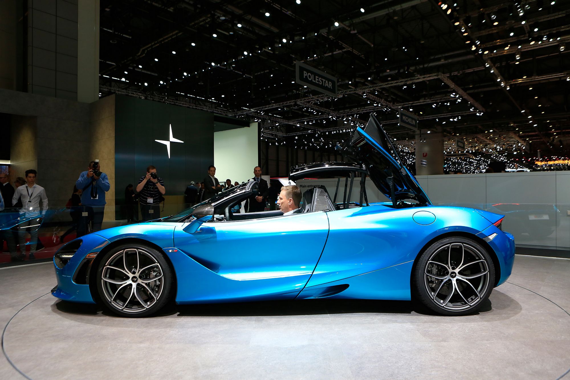 McLaren-720S-Spider-Geneva-17 McLaren 720S Spider Is Even More Stylish Than The Coupe