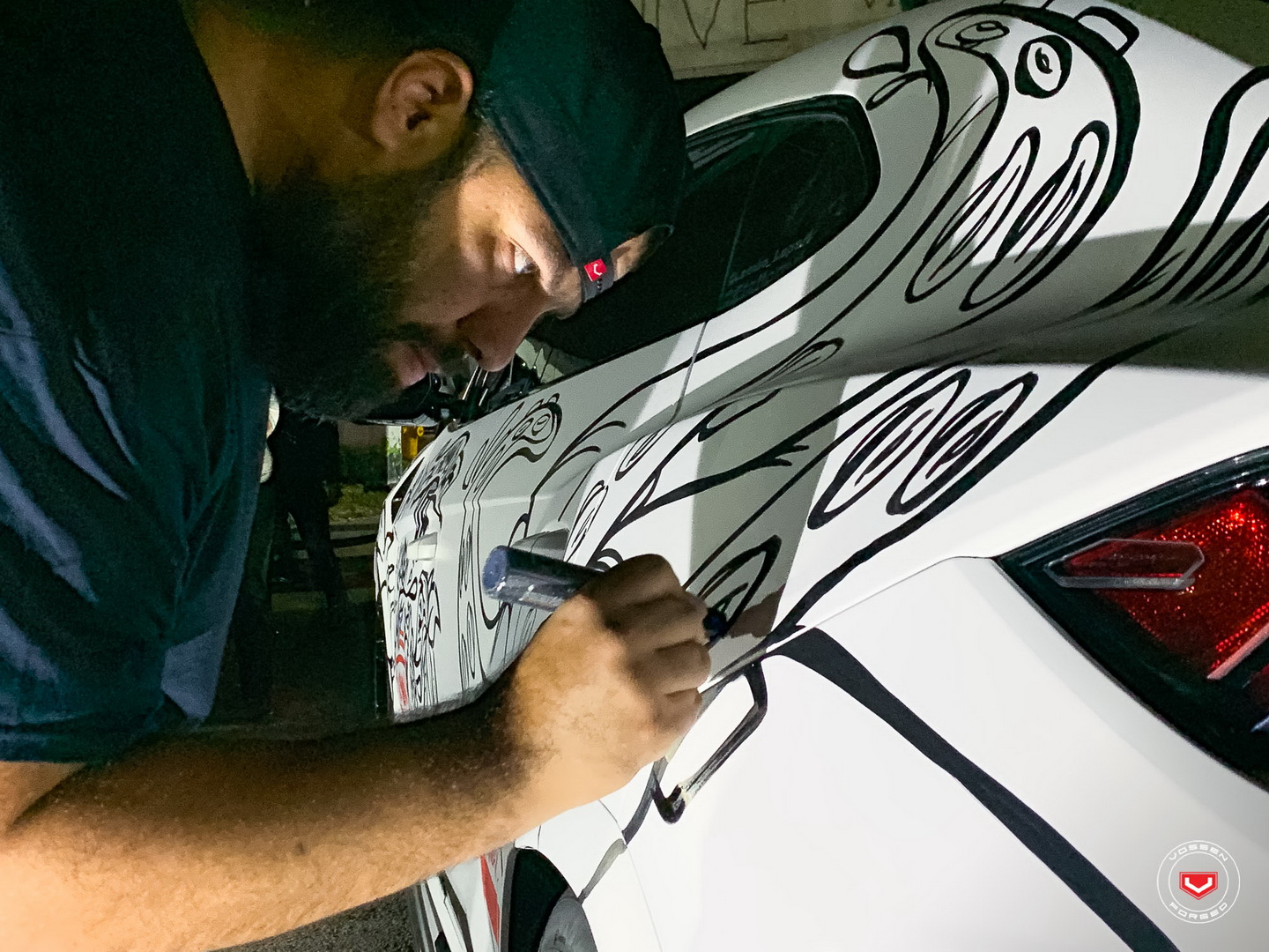 lamborghini urus art basel 20 Lamborghini Urus Gets Treated As A Blank Canvas For Art’s Sake