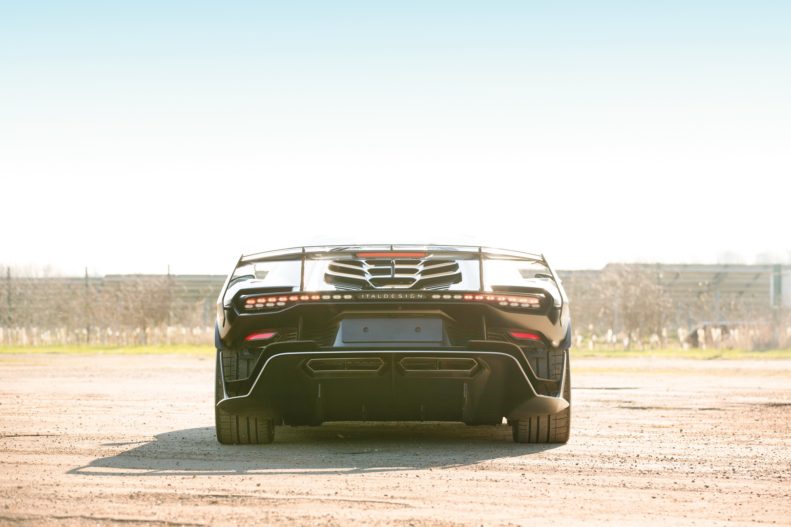 2018 italdesign zerouno 10 Why Not Add An Italdesign ZeroUno To Your Awesome Car Collection?