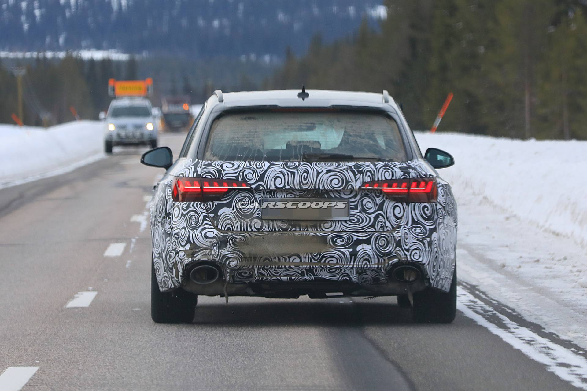 Audi RS4 Avant facelift spy shots 9 Facelifted Audi RS4 Avant Training To Become A Successful Sequel To A Classic