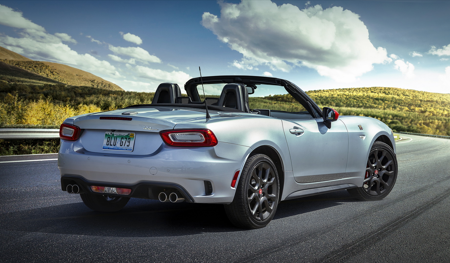 2019 fiat 124 spider 2 Mazda MX-5, Fiat 124 Spider And Chrysler Pacifica Recalled In The U.S.