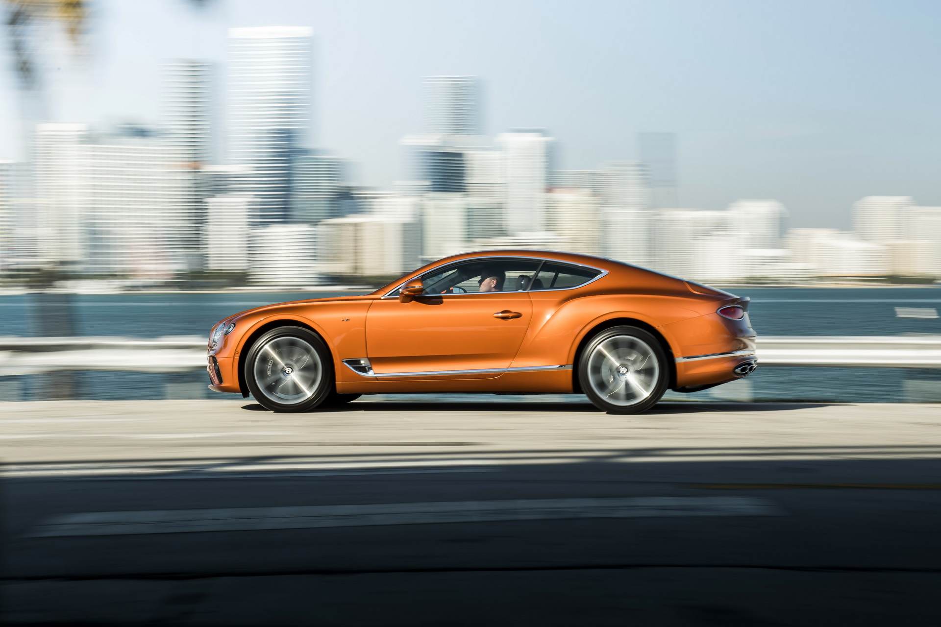 bentley continental gt v8 launched 2 Bentley Unveils Continental GT V8 Models With 542 HP On Tap
