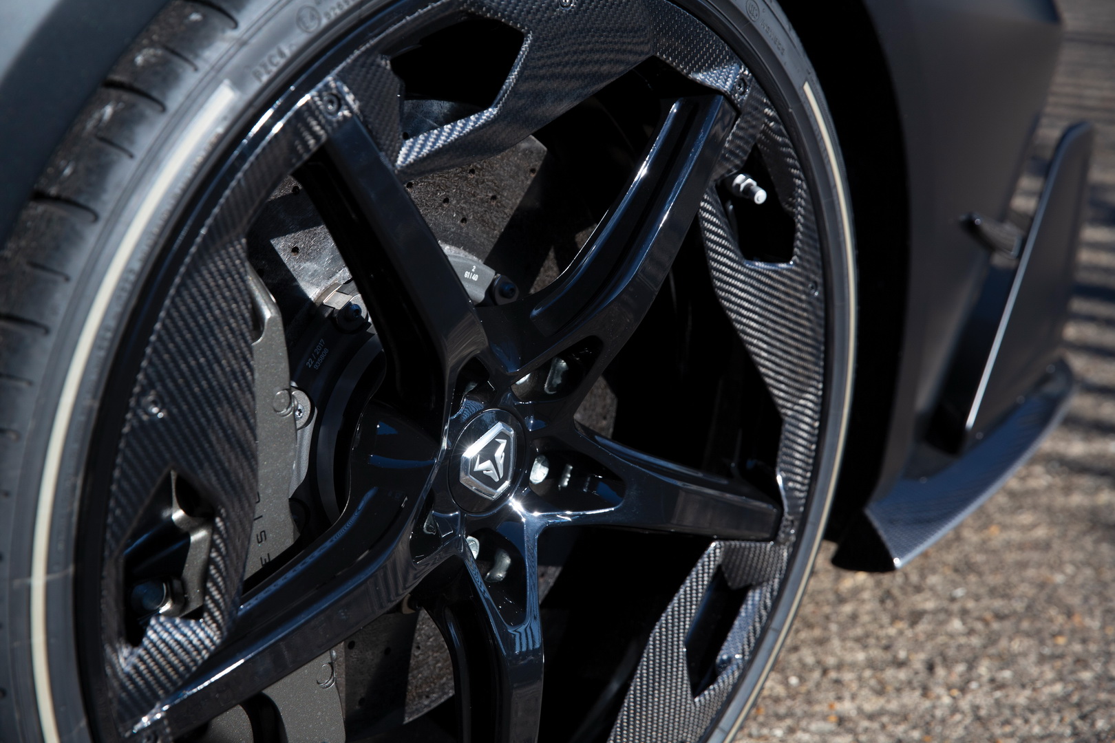 2018 italdesign zerouno 32 Why Not Add An Italdesign ZeroUno To Your Awesome Car Collection?