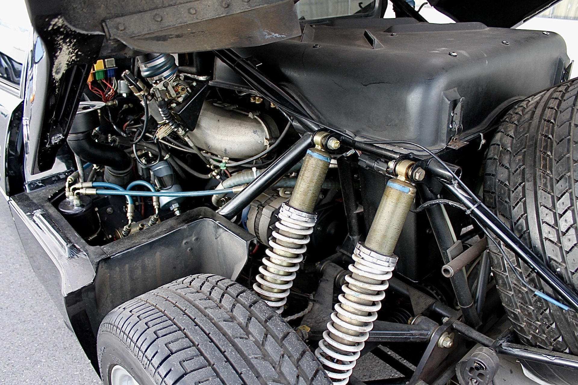 Ford-RS200-38 Low-Mileage, 350 HP Ford RS200 Is A True Street-Legal Rally Car