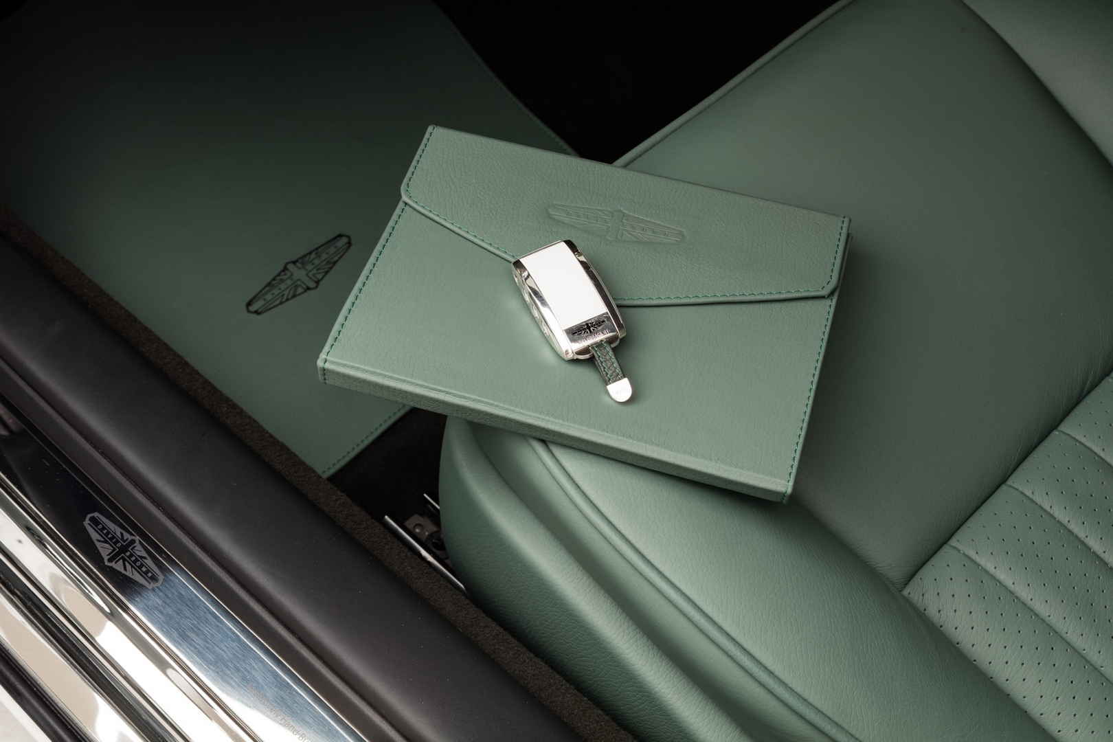 david brown automotive speedback gt 41 David Brown Displays Speedback GT In Geneva Yet Again