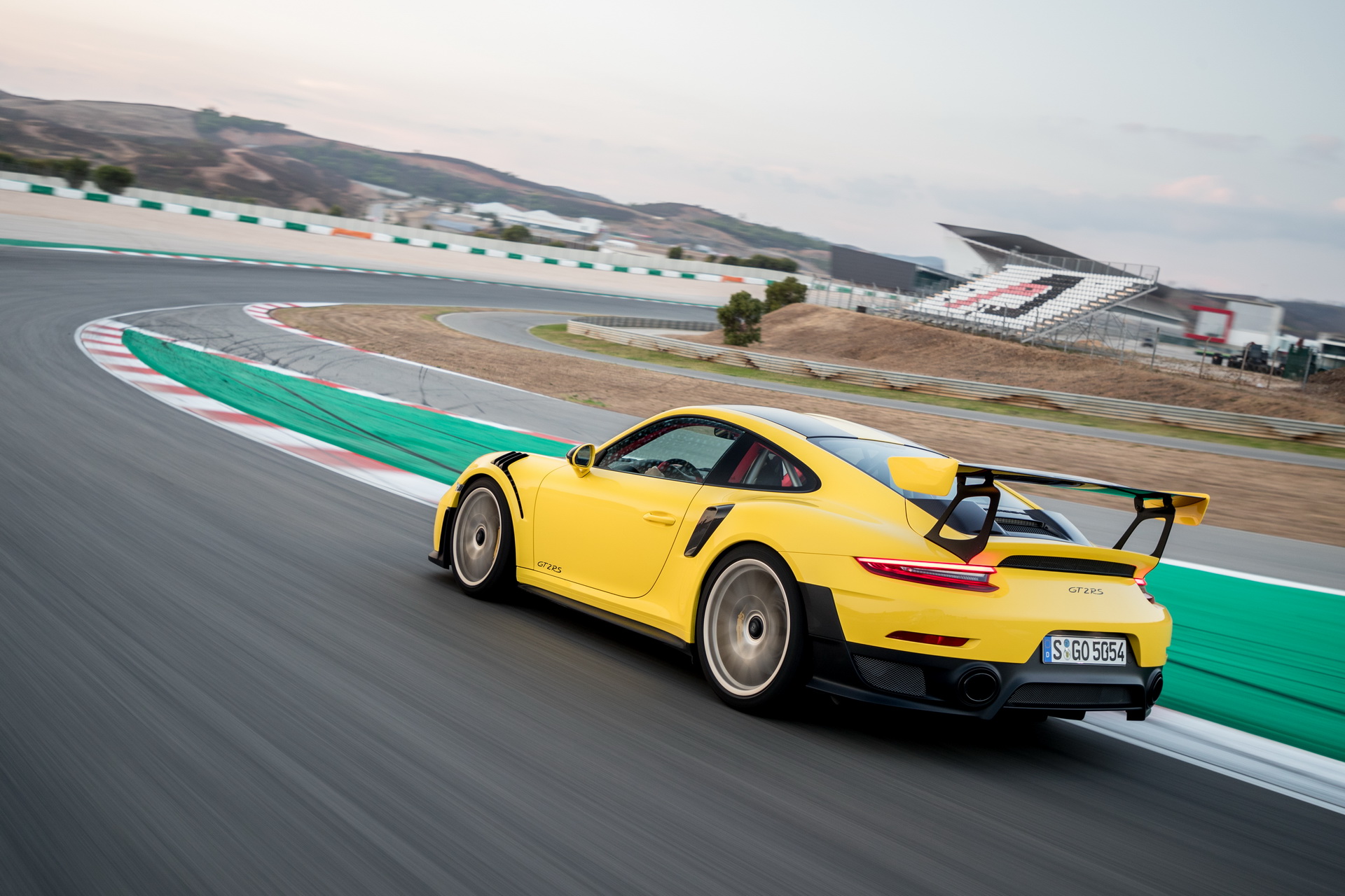 2019-Porsche-911-GT2-RS-04 Cargo Ship Carrying New 911 GT2 RS’ Sinks, Porsche To Resume Production Of Model (Update)
