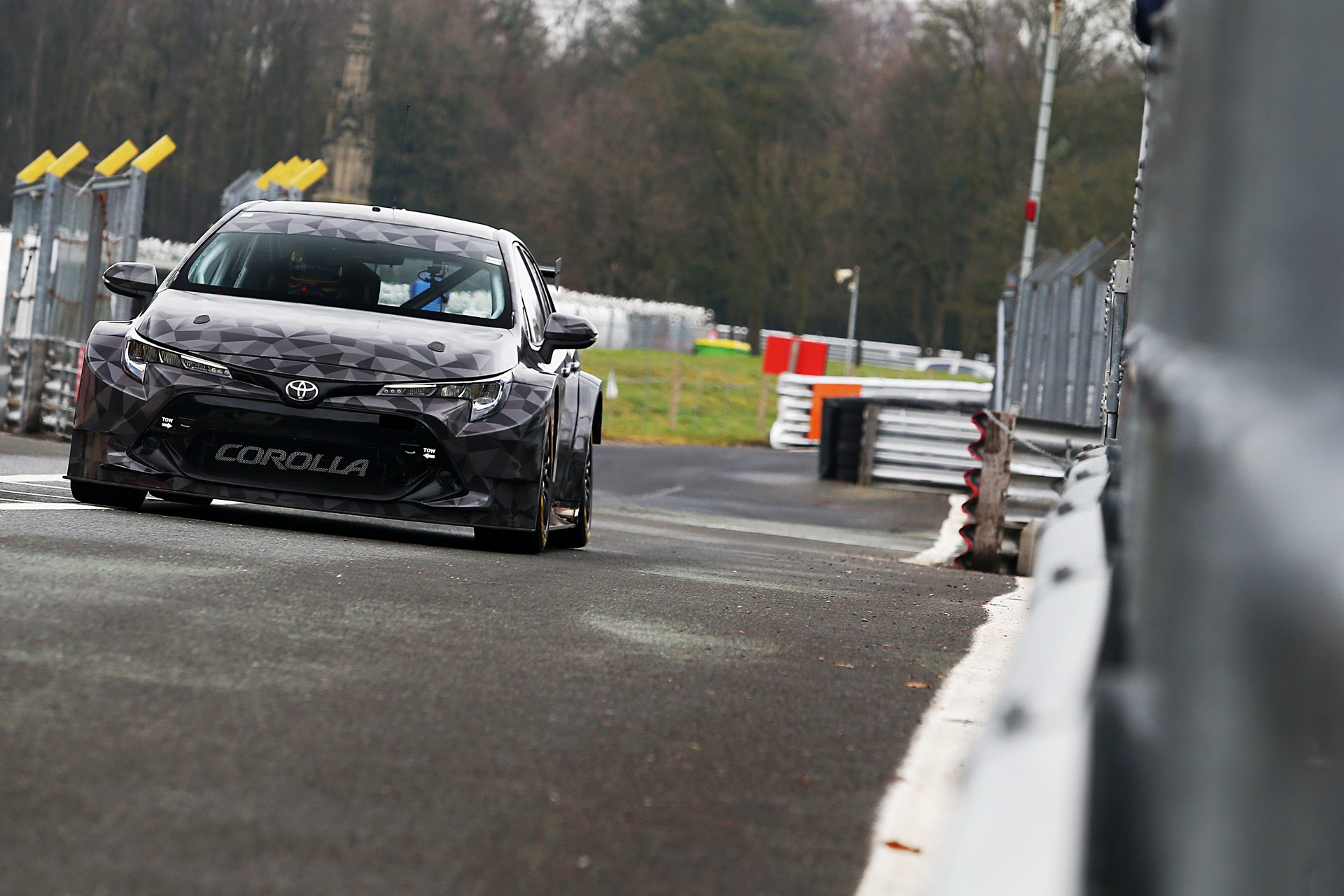 Toyota-BTCC-Corolla-Preseason-05 New Toyota Corolla Touring Race Car Makes Track Debut