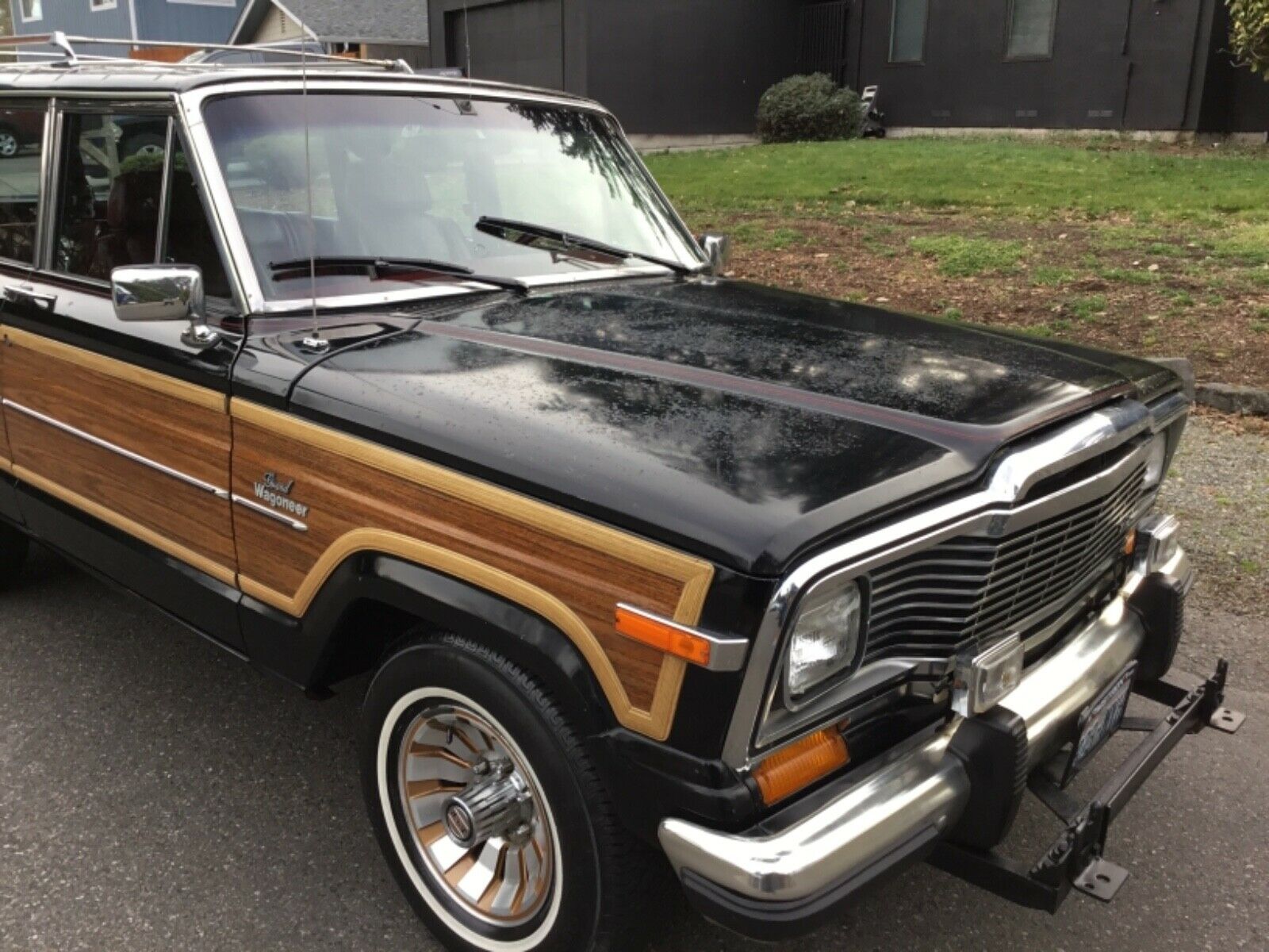 Jeep-Grand-Wagoneer-3 Get Your Wood On With This Barn-Stored 1985 Jeep Grand Wagoneer
