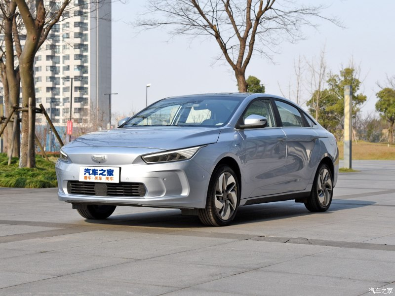 Geely-GE11-2 Geely GE11 Electric Sedan Could Help The Brand Expand In Foreign Markets
