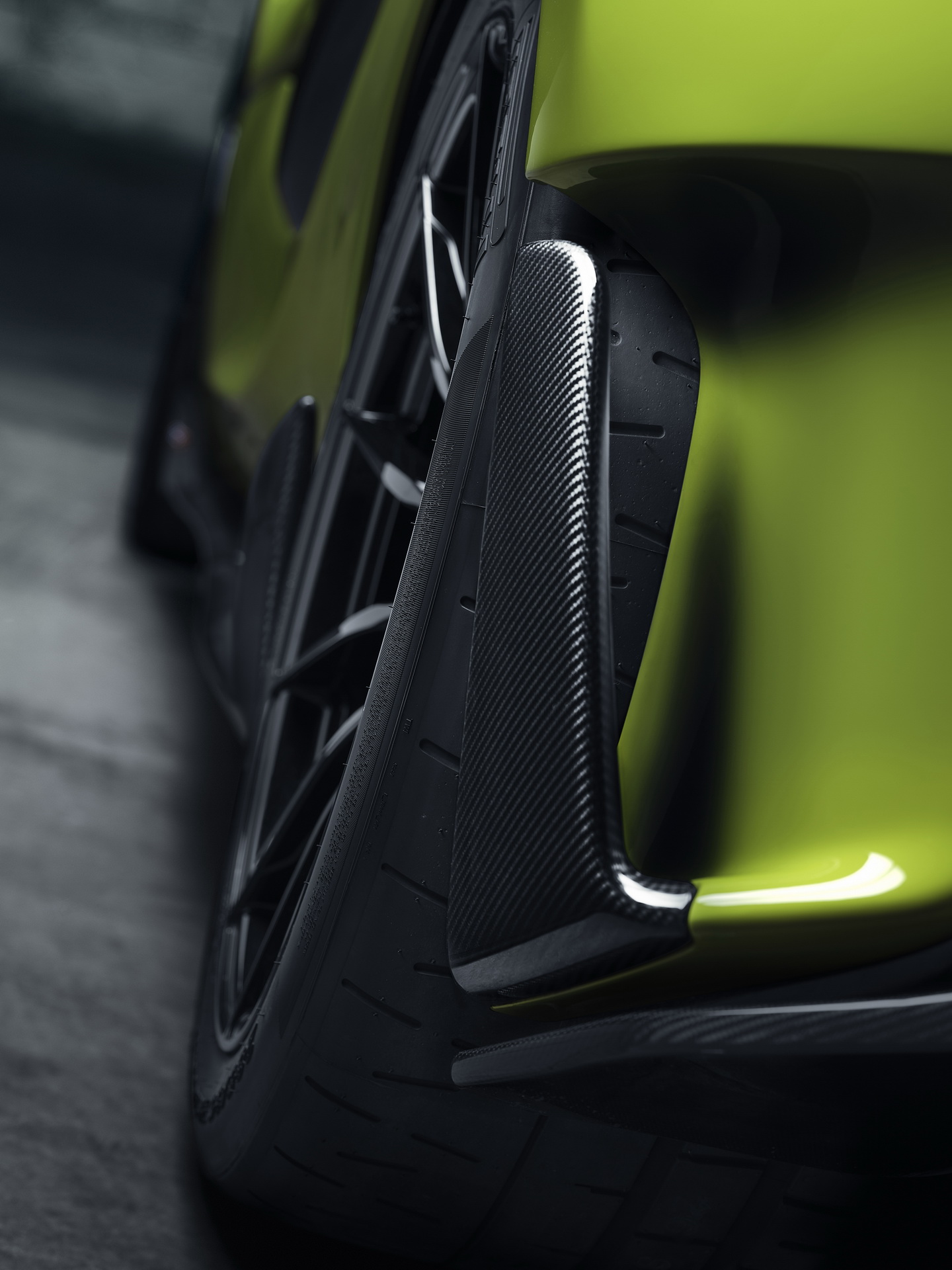 mclaren 600lt spider geneva livepics 32 McLaren 600LT Spider Might Be Geneva’s Most Fun-To-Drive Supercar
