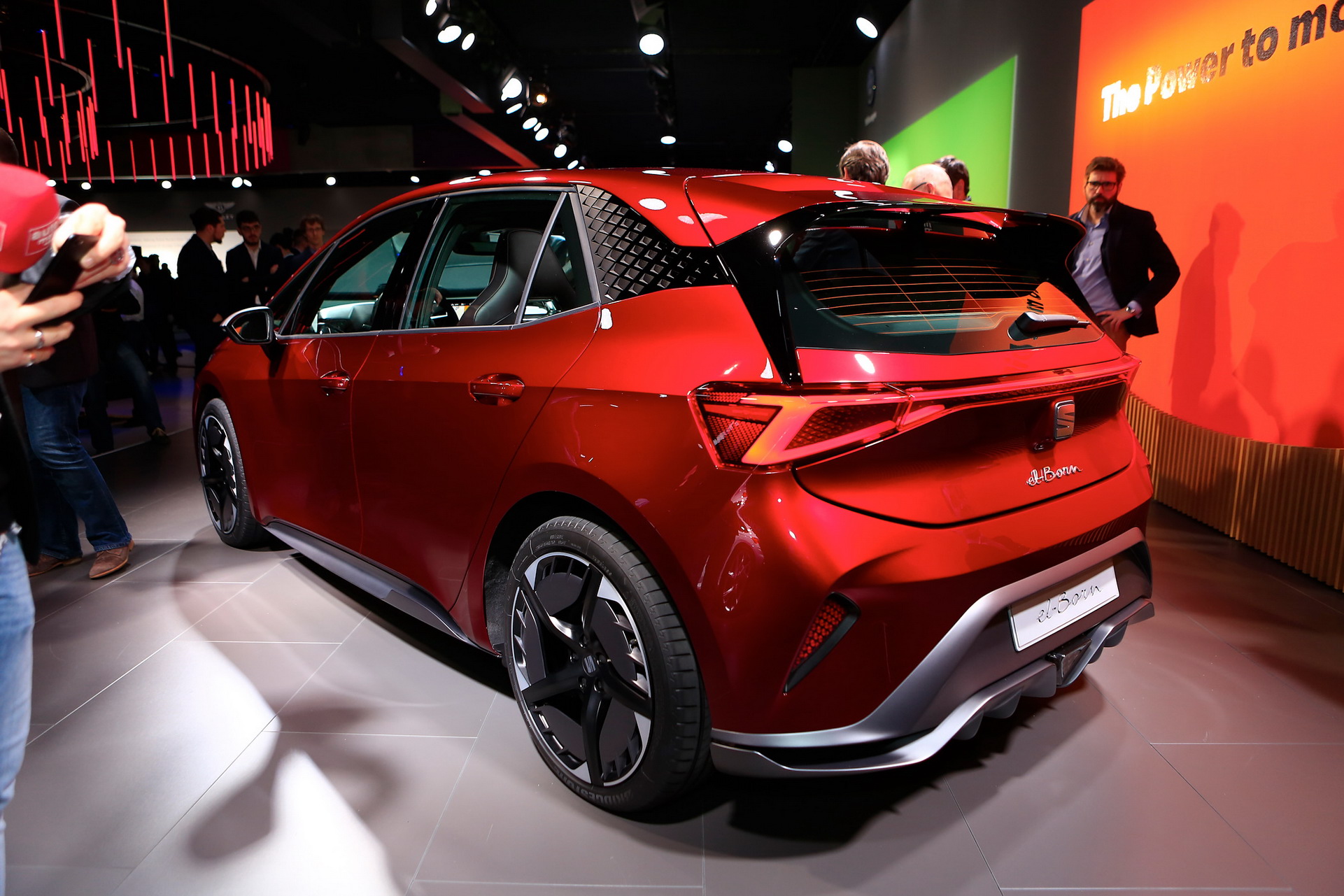 Seat el-Born 11 Seat El-Born Concept Is A Thinly Disguised Production EV Coming Next Year