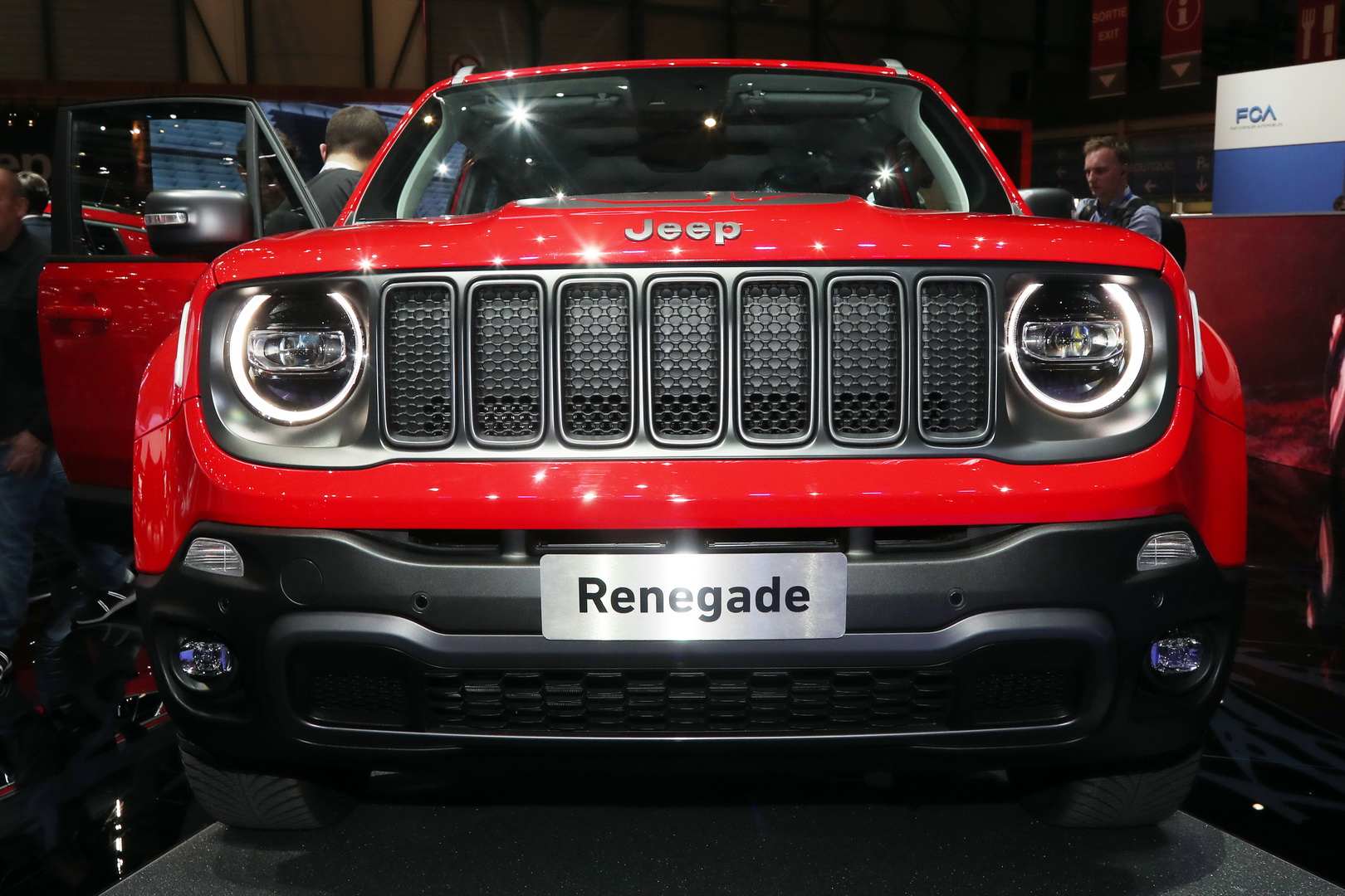 2019 jeep renegade compass phev 11 New Jeep Renegade And Compass Plug-In Hybrids With Up To 237HP