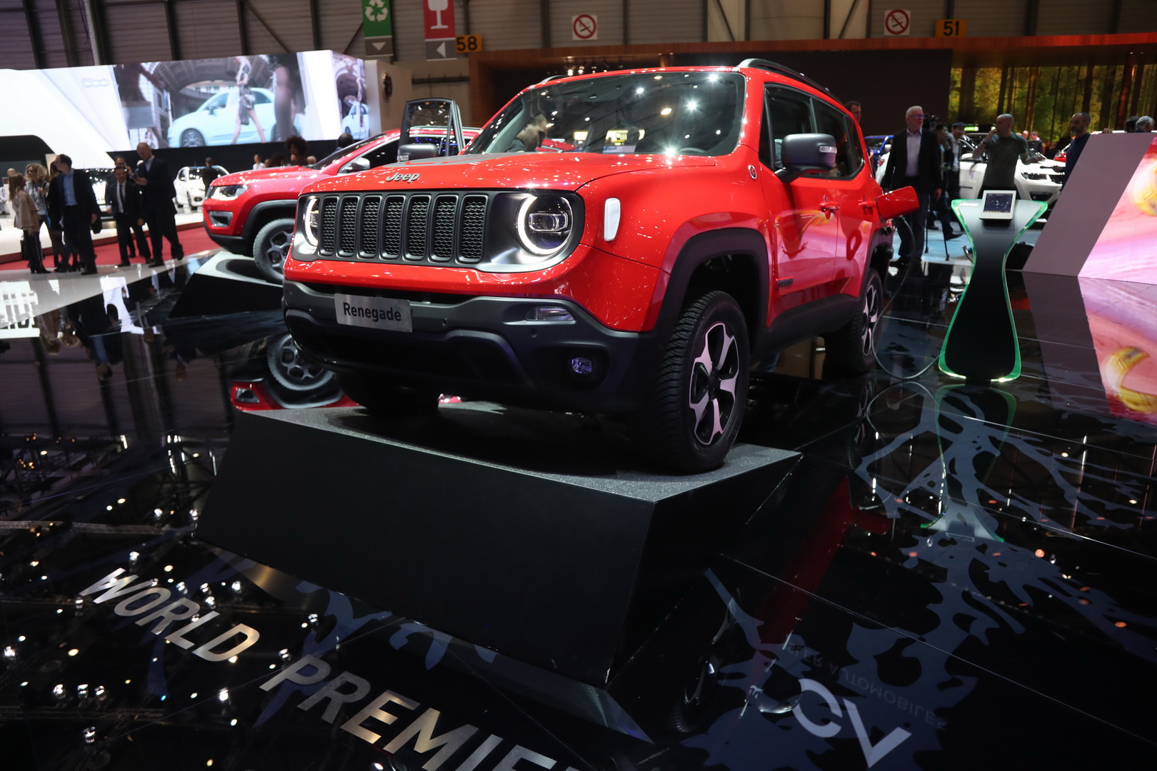 2019 jeep renegade compass phev 9 New Jeep Renegade And Compass Plug-In Hybrids With Up To 237HP
