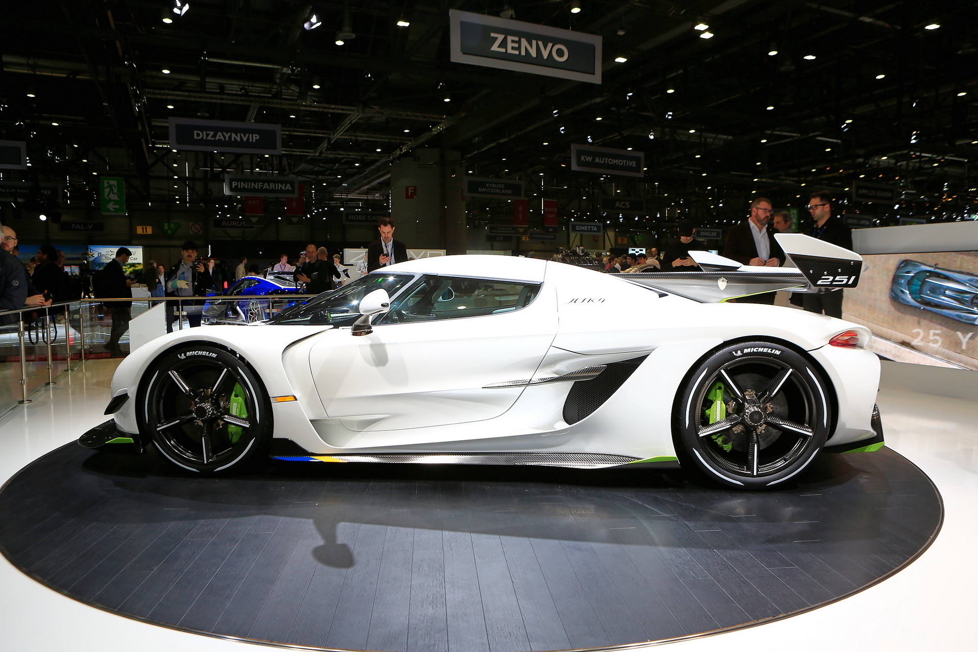 89 Christian von Koenigsegg Details The Jesko’s Innovative ‘Light Speed’ Transmission