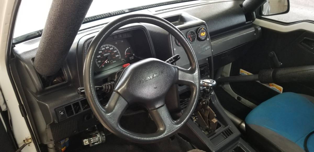 Geo-Tracker-Drag-7 This Geo Tracker Has A 6.0-liter V8 And Runs Sub-10-Second Quarter Miles