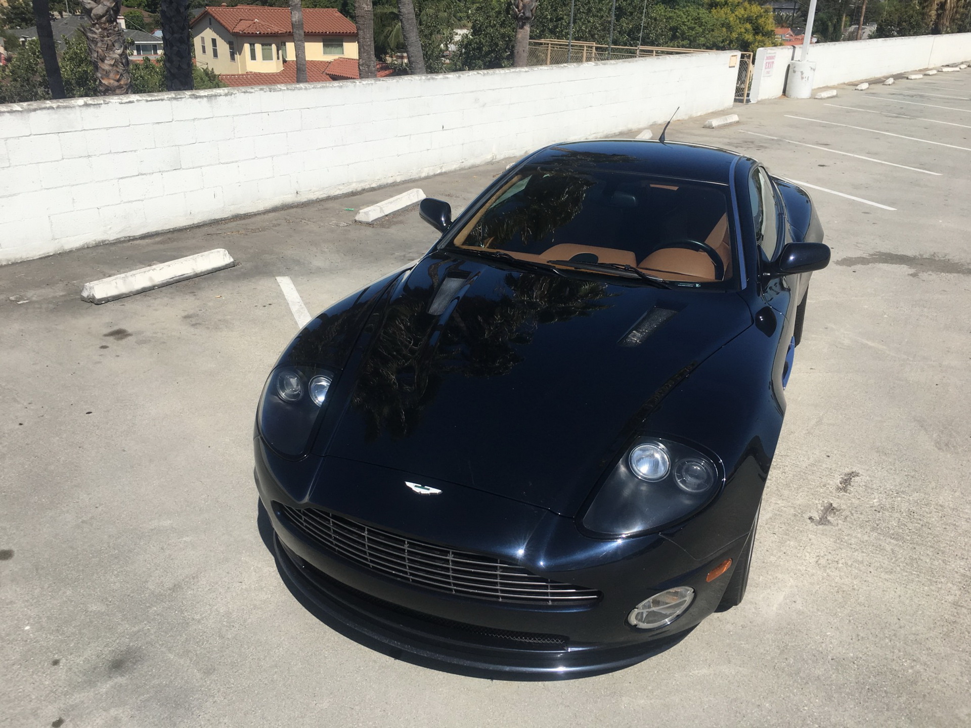 2006 aston martin vanquish s bat auction 74 2006 Aston Martin Vanquish S Rocks BMW Carbon Black Paint