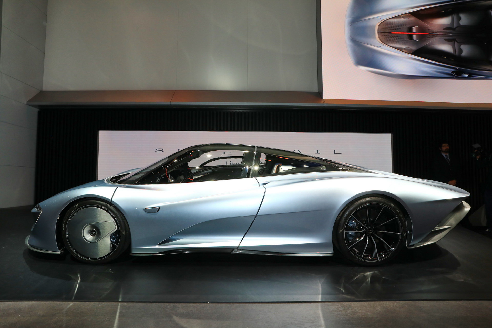 McLaren-Speedtail-13 McLaren’s 250MPH Speedtail Looks Like It Escaped From A Sci-Fi Movie