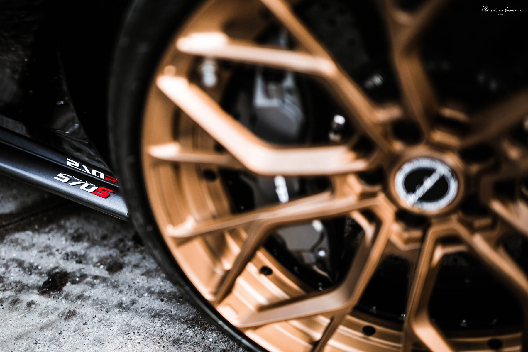 McLaren-570S-Spider-Brixton-9 Bronze-Colored Wheels Suit This Black McLaren 570S Perfectly