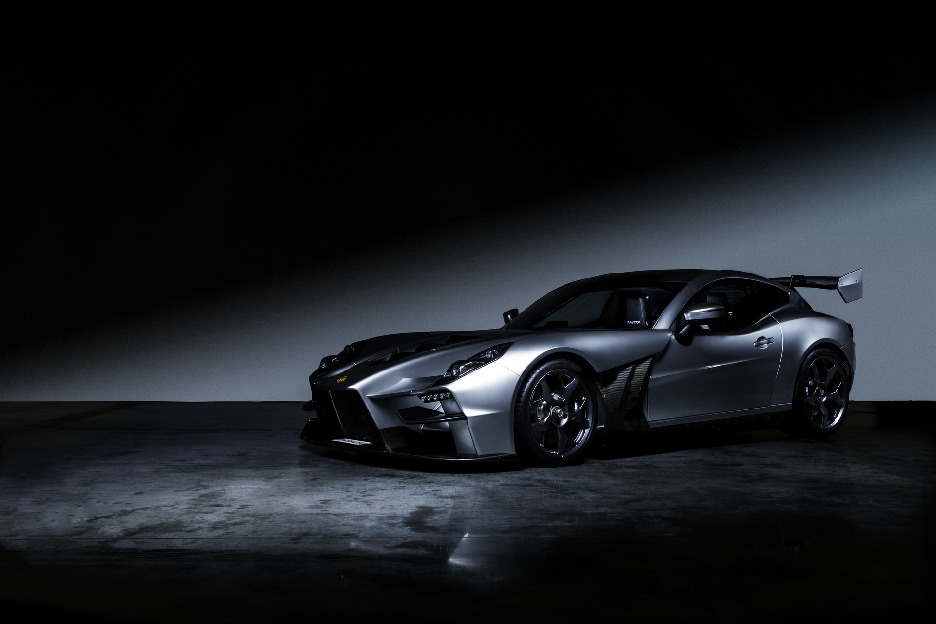 ginetta akula unveiled in geneva 18 New Ginetta Akula Supercar Reaches 200MPH, Costs $446,000