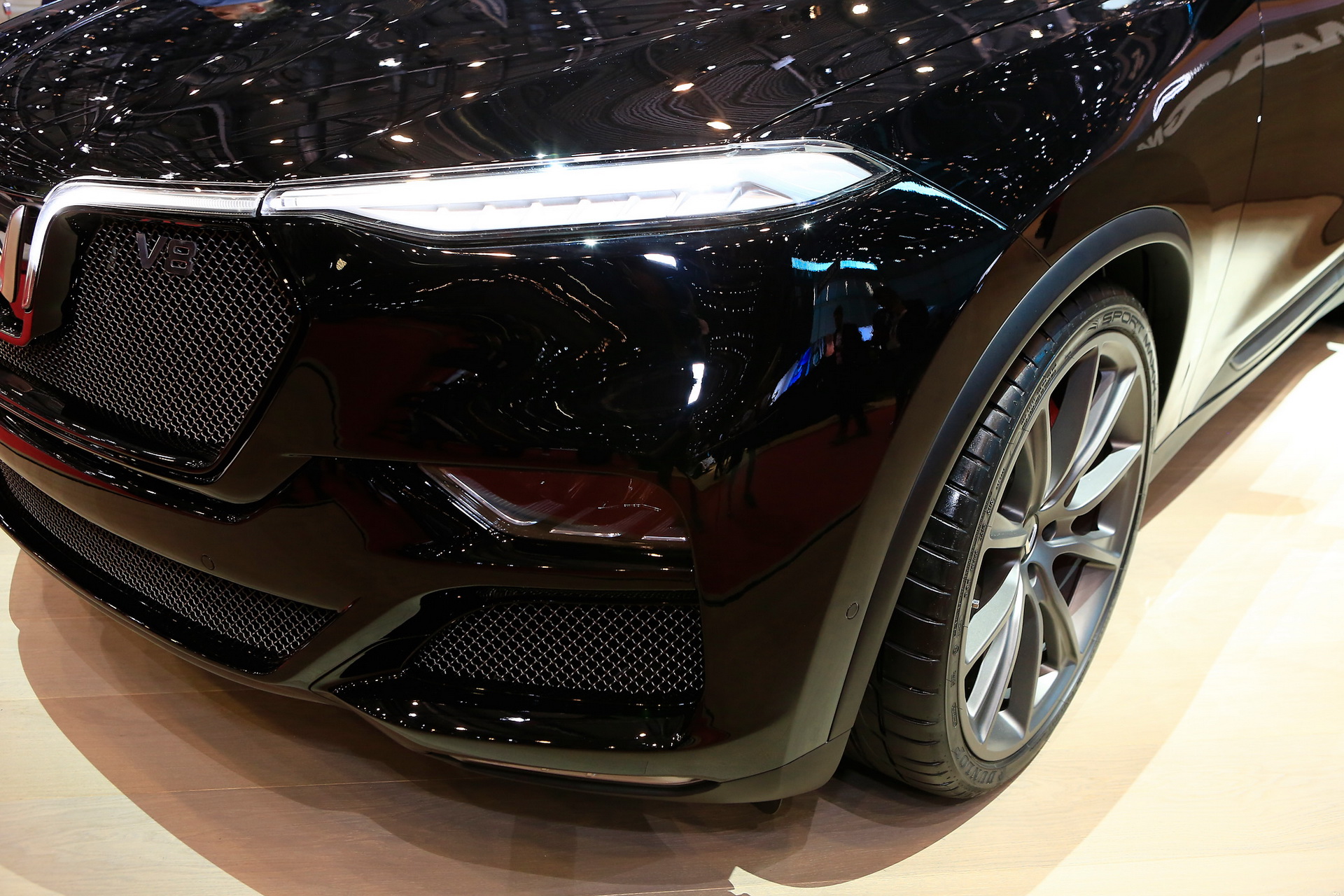 VinFast-Lux-V8-11 Vinfast Lux V8 Is A Posh 455HP Vietnamese SUV That Can Hit 186MPH