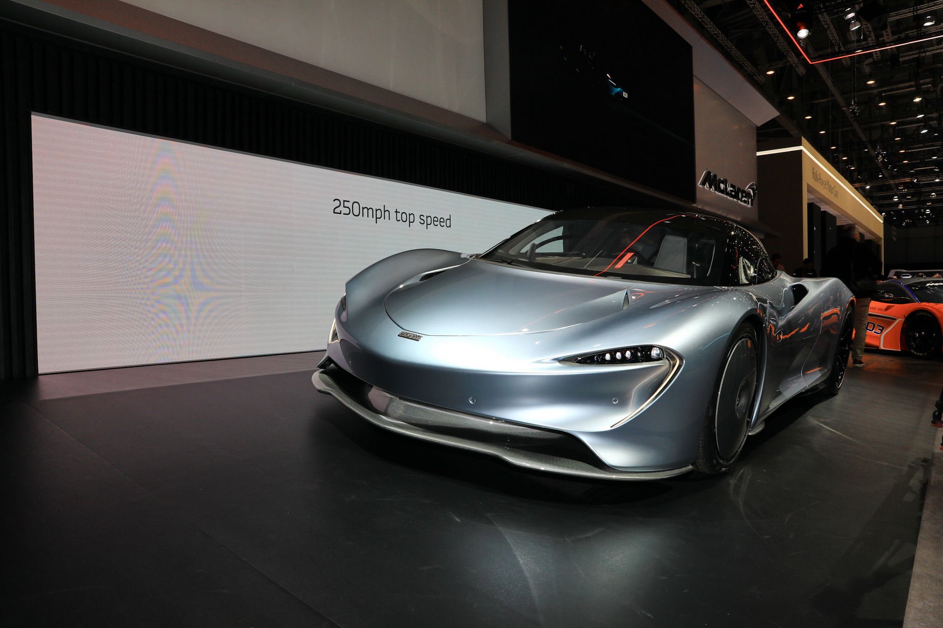 McLaren-Speedtail-01 McLaren’s 250MPH Speedtail Looks Like It Escaped From A Sci-Fi Movie