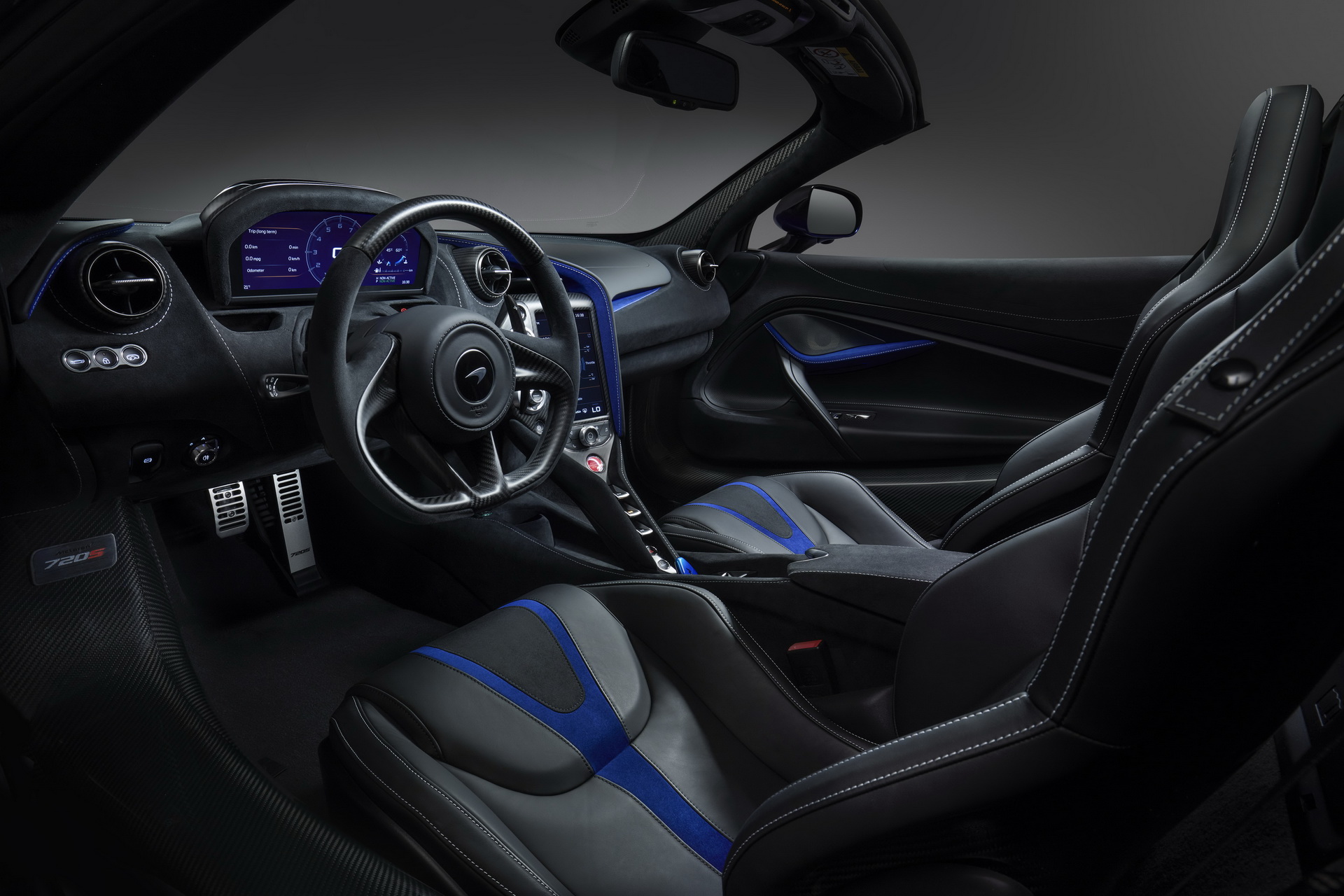 mclaren 720s spider mso geneva 7 McLaren MSO Unveils 720S Spider With Unique Tri-Tone Color Scheme