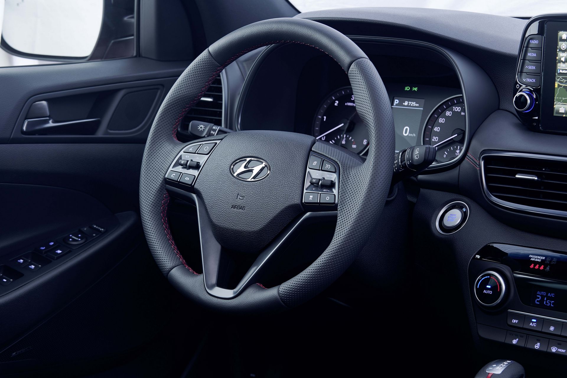 Hyundai-Tucson-N-Line-34 Hyundai Tucson N Line Wants You To Sit Up And Take Notice