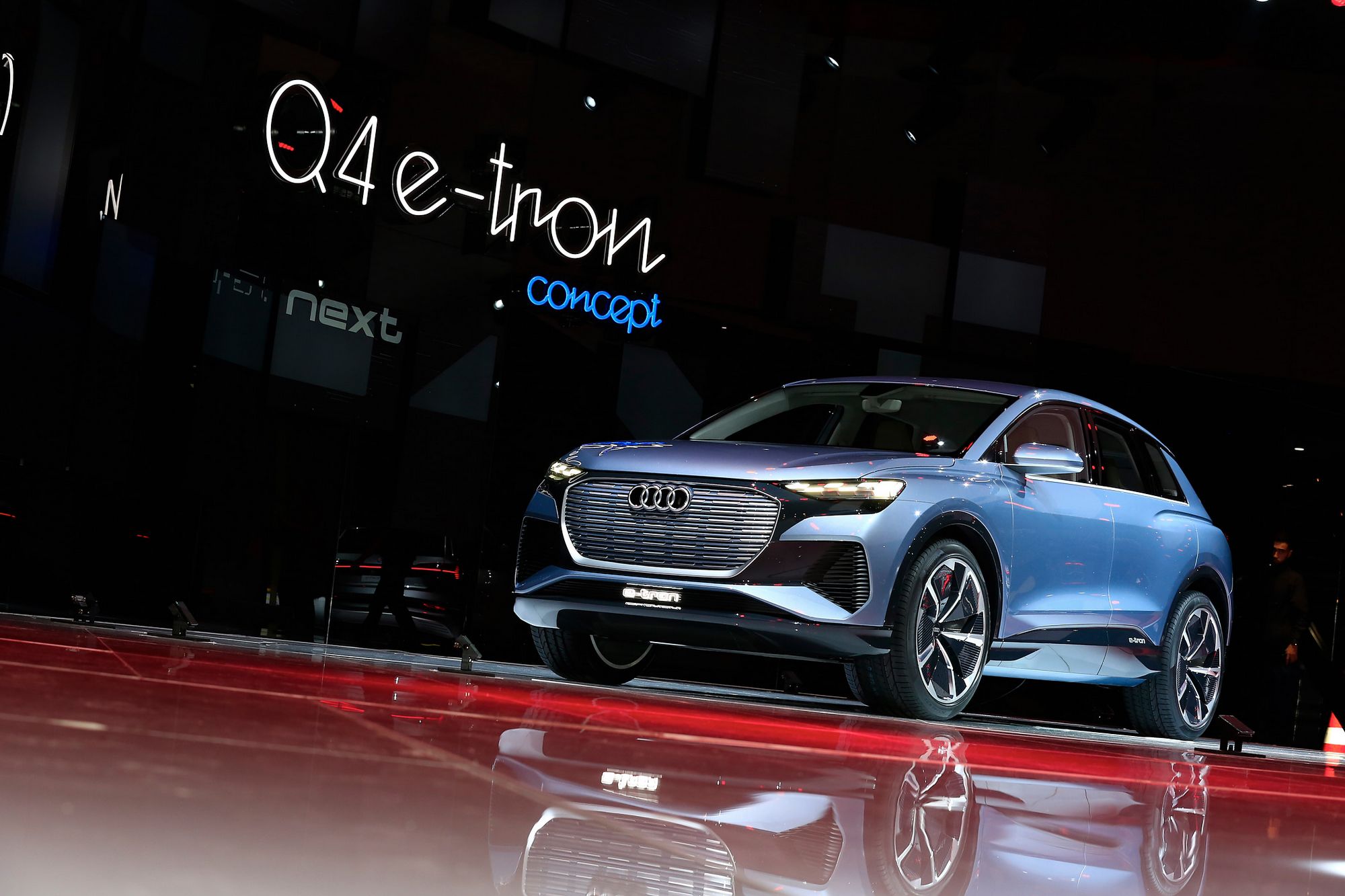 Audi-Q4-e-tron-Concept-23 Audi Q4 e-Tron Concept Previews Upcoming All-Electric Compact SUV