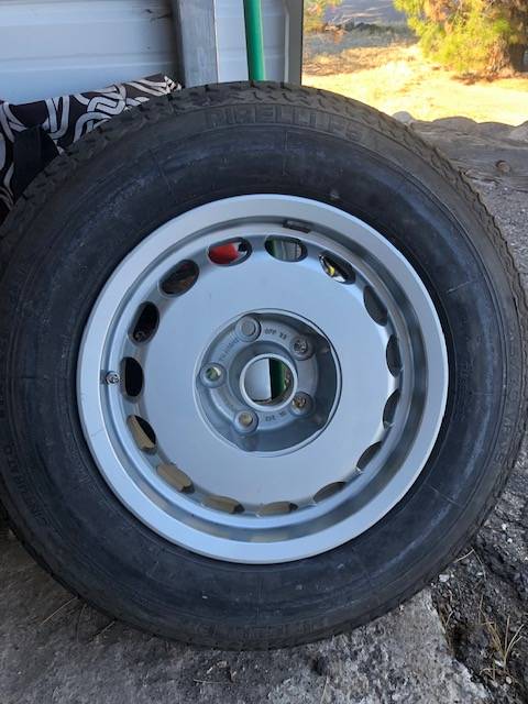 Jaguar-XJ12-TWR-14 Limited-Edition 1986 Jaguar XJ12 TWR Is One Way To Make An Impression