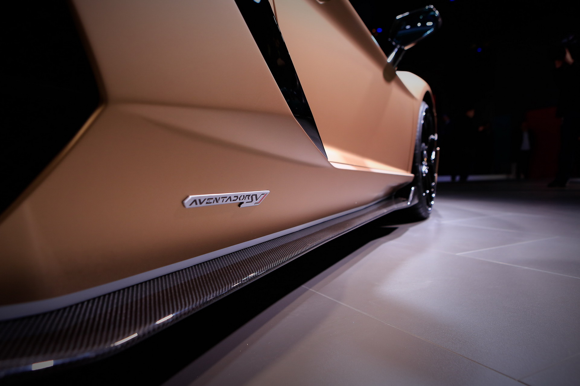 Lamborghini Aventador SVJ Roadster 4 Lamborghini Aventador SVJ Roadster Bows With 770 HP, 217+ MPH Top Speed