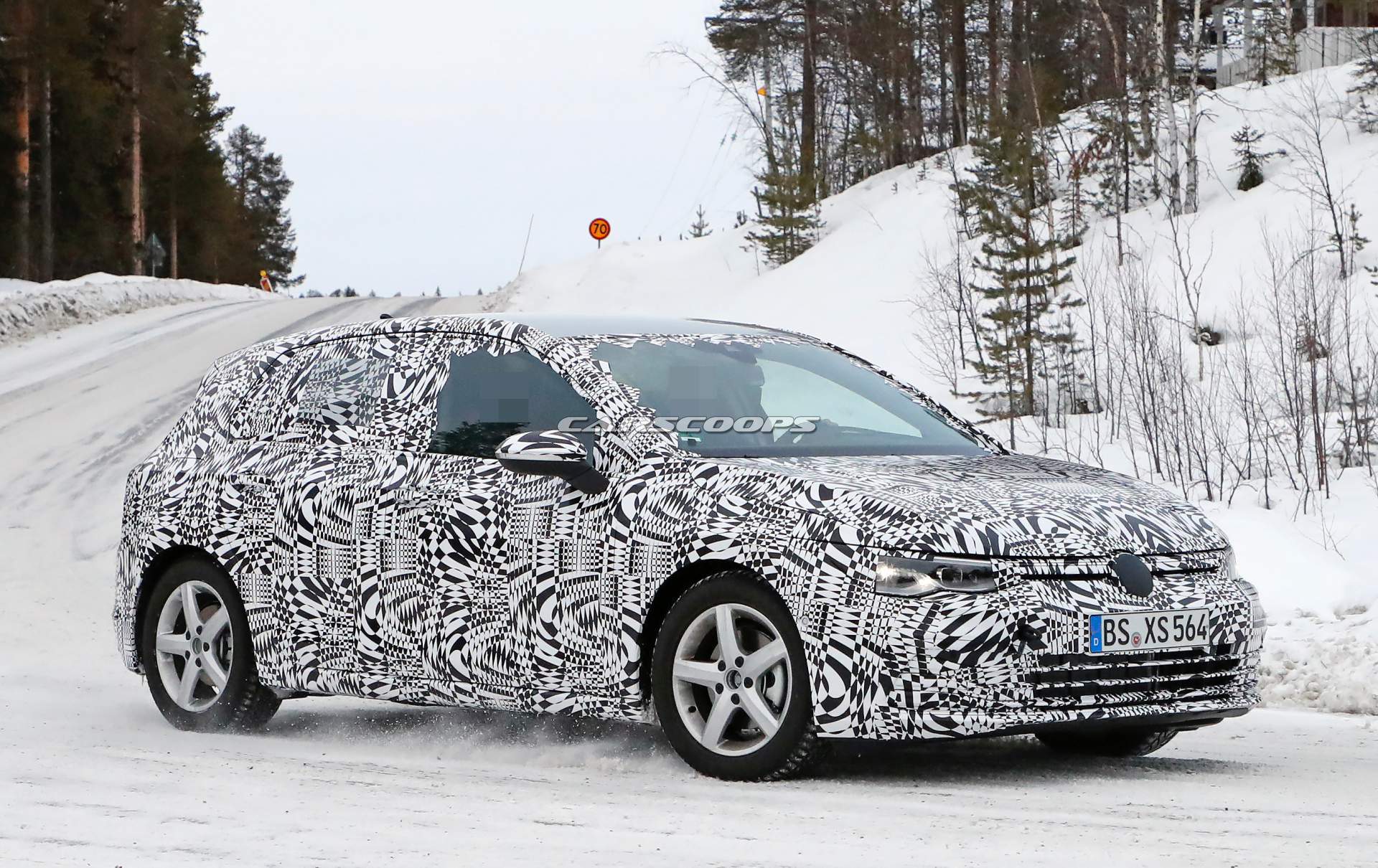 2020 VW Golf spy shots 4 2020 VW Golf Mk8 Insists On Camo Despite Being Caught Completely Undisguised