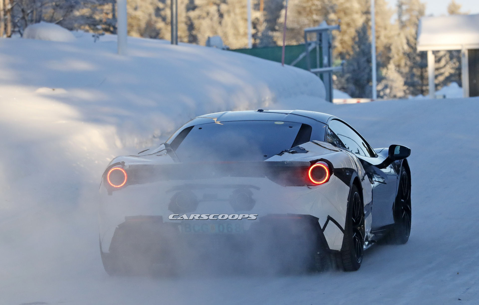 Ferrari-hybrid-mule-06 Gotcha! 1000 HP Ferrari Hybrid Supercar Filmed Testing In Italy