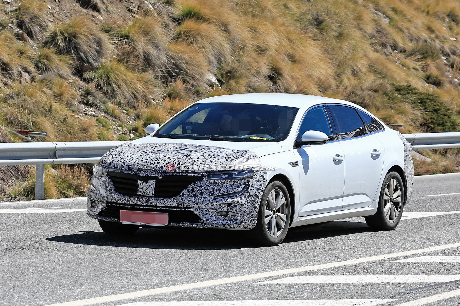 2020 Renault Talisman 2 (2) 2020 Renault Talisman Getting A Mild Mid-Life Makeover