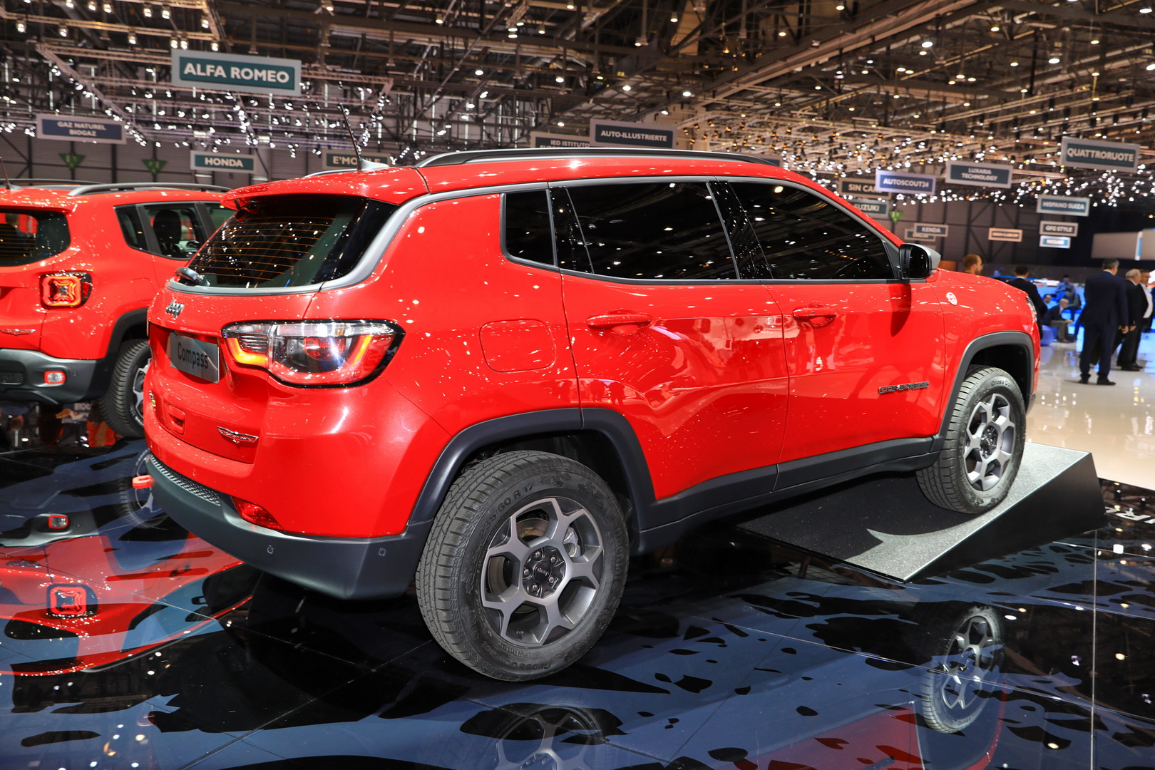 2019 jeep renegade compass phev geneva show 14 New Jeep Renegade And Compass Plug-In Hybrids With Up To 237HP