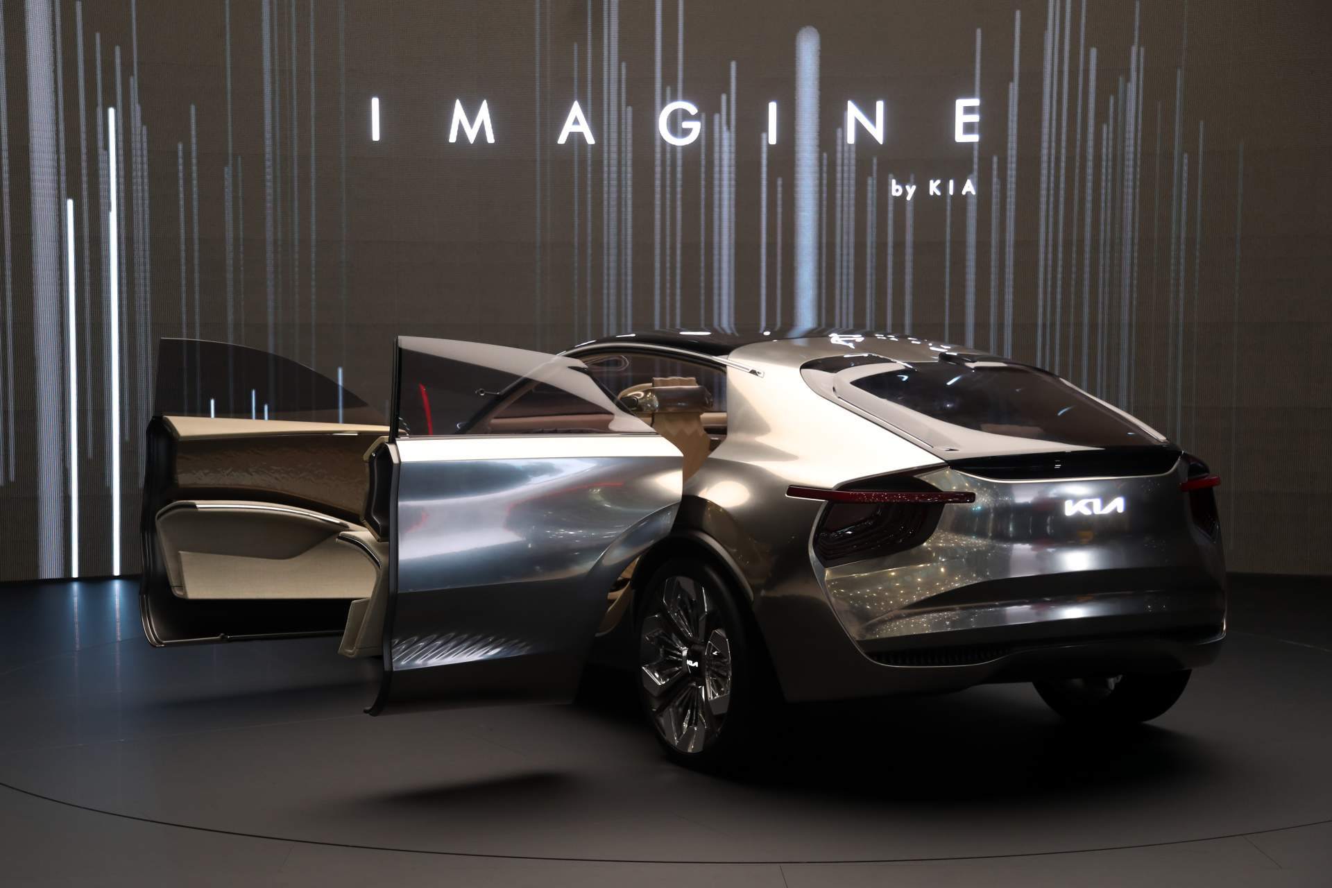 Imagine by Kia Concept at 2019 Geneva Motor Show 4 “Imagine by Kia” Concept Is Geneva’s Biggest Troll