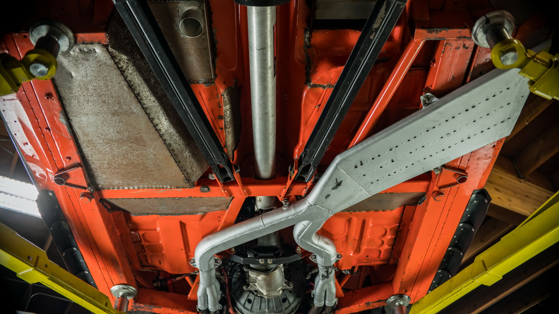 chrysler lebaron race car bat 95 This 1984 Chrysler LeBaron Once Did 224 MPH – And Right Now It’s Dirt Cheap