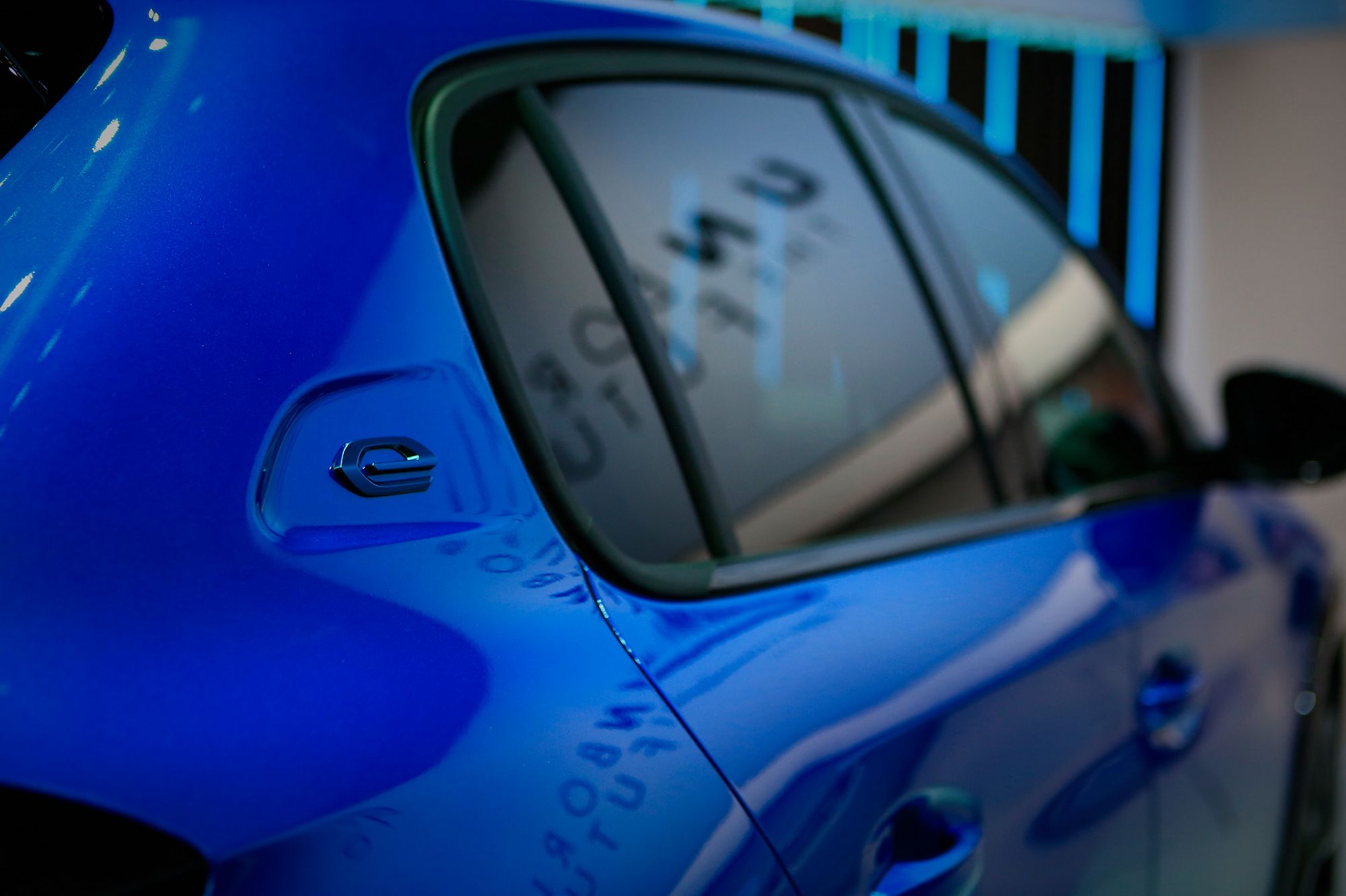 Peugeot-208-Geneva-31 New Peugeot 208 Is A Supermini With Sex Appeal