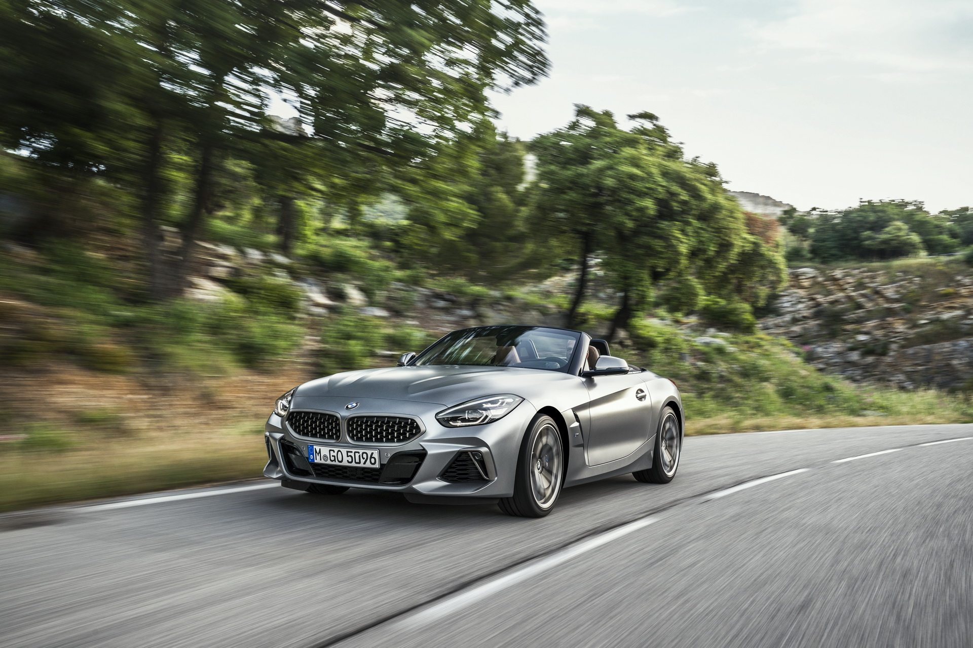 2019-BMW-Z4-UK-12 2019 Z4 Arrives In BMW’s UK Showrooms Priced From £36,990