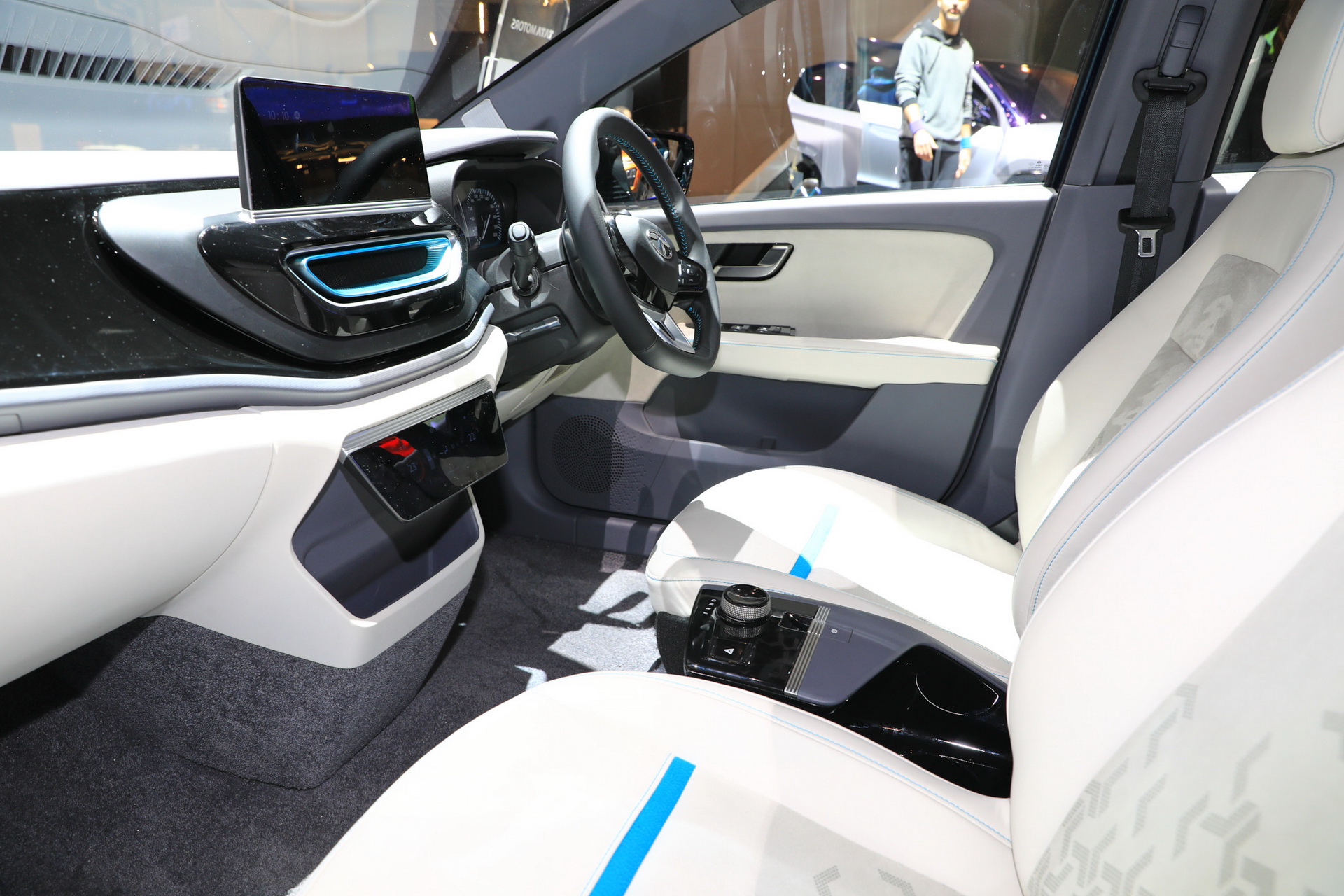 tata unveils altroz in geneva 8 Tata Motors Unveils Altroz Supermini And H2X Concept