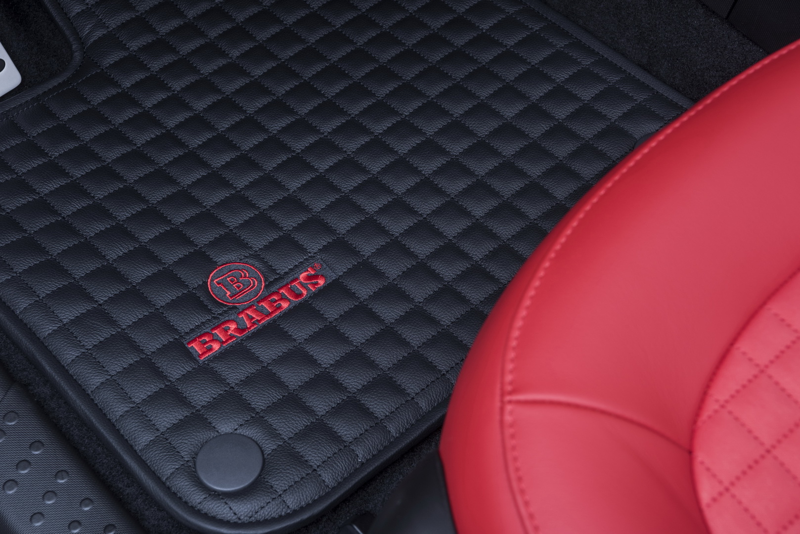 brabus cars geneva 2019 livepics 139 Brabus’ Newest Mercedes Stars Descend Upon The Swiss Alps