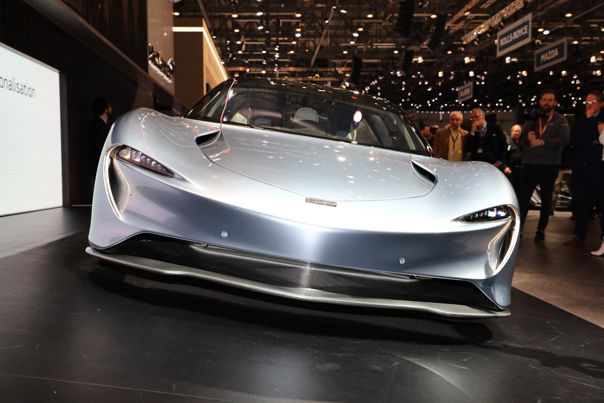 McLaren-Speedtail-05 McLaren’s 250MPH Speedtail Looks Like It Escaped From A Sci-Fi Movie
