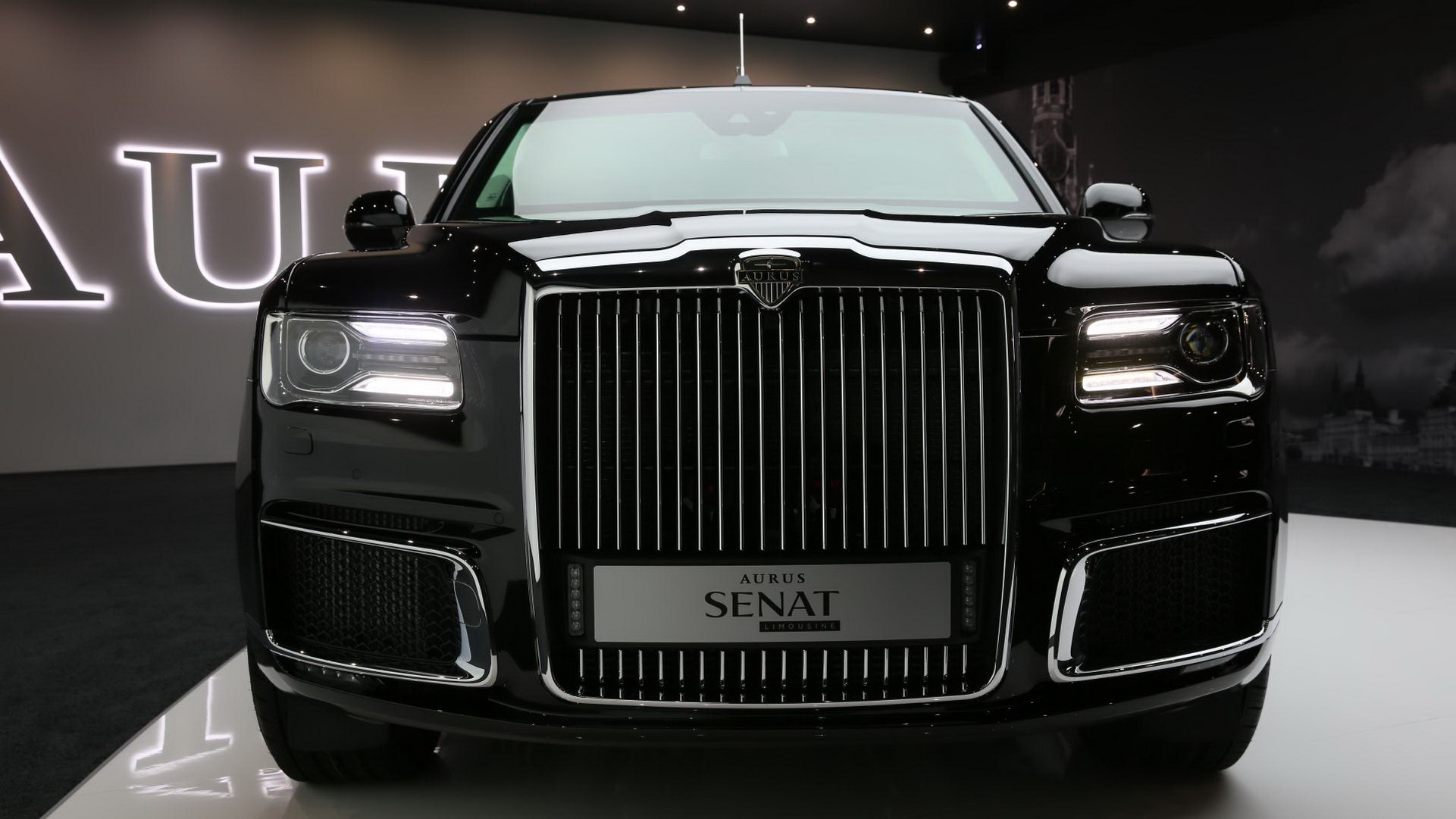 Aurus 1 Aurus Senat: Putin’s Limo Maker Makes European Debut With Sedan And Limo