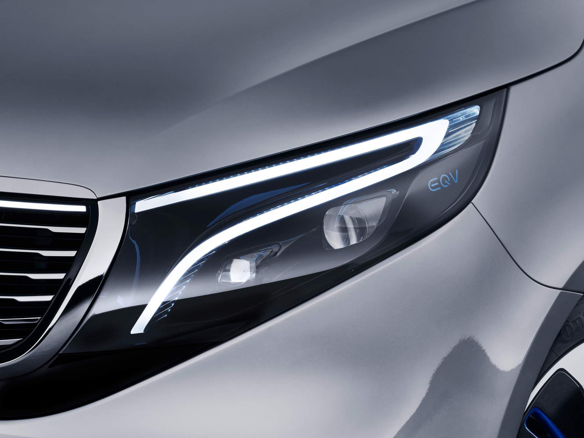 Weltpremiere Concept EQV: Concept EQV: Mercedes-Benz zeigt Ausblick auf die elektrische Zukunft der Premium-Großraumlimousine
World premiere of the Concept EQV: Concept EQV: Mercedes-Benz is providing an insight into the electric future of the premium MP Mercedes Concept EQV Heralds Electric V-Class Arriving This Fall