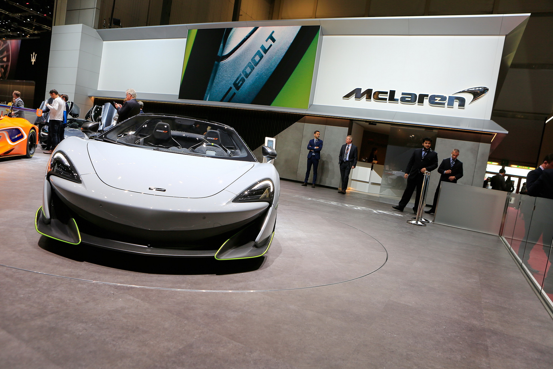 mclaren 600lt spider geneva livepics 9 McLaren 600LT Spider Might Be Geneva’s Most Fun-To-Drive Supercar